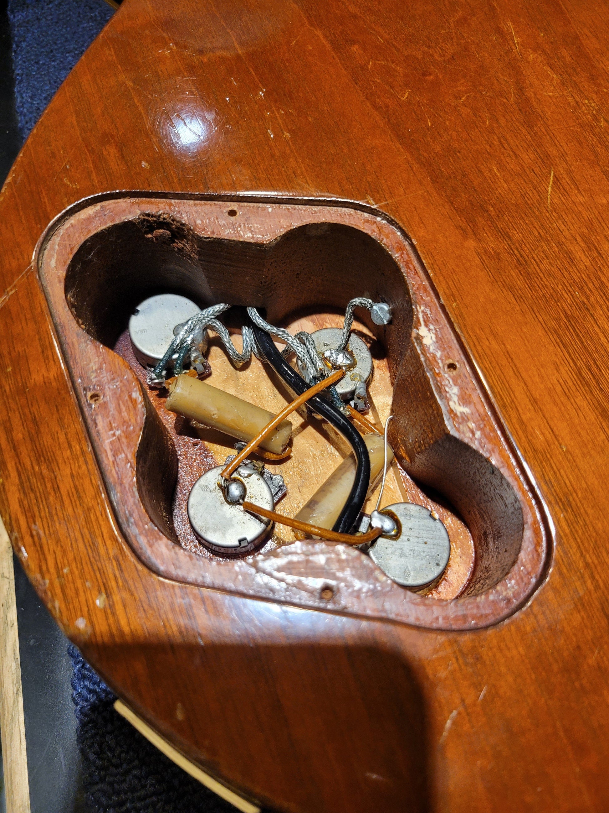 Gibson Les Paul Goldtop 1953 Electric Guitars / Solid Body