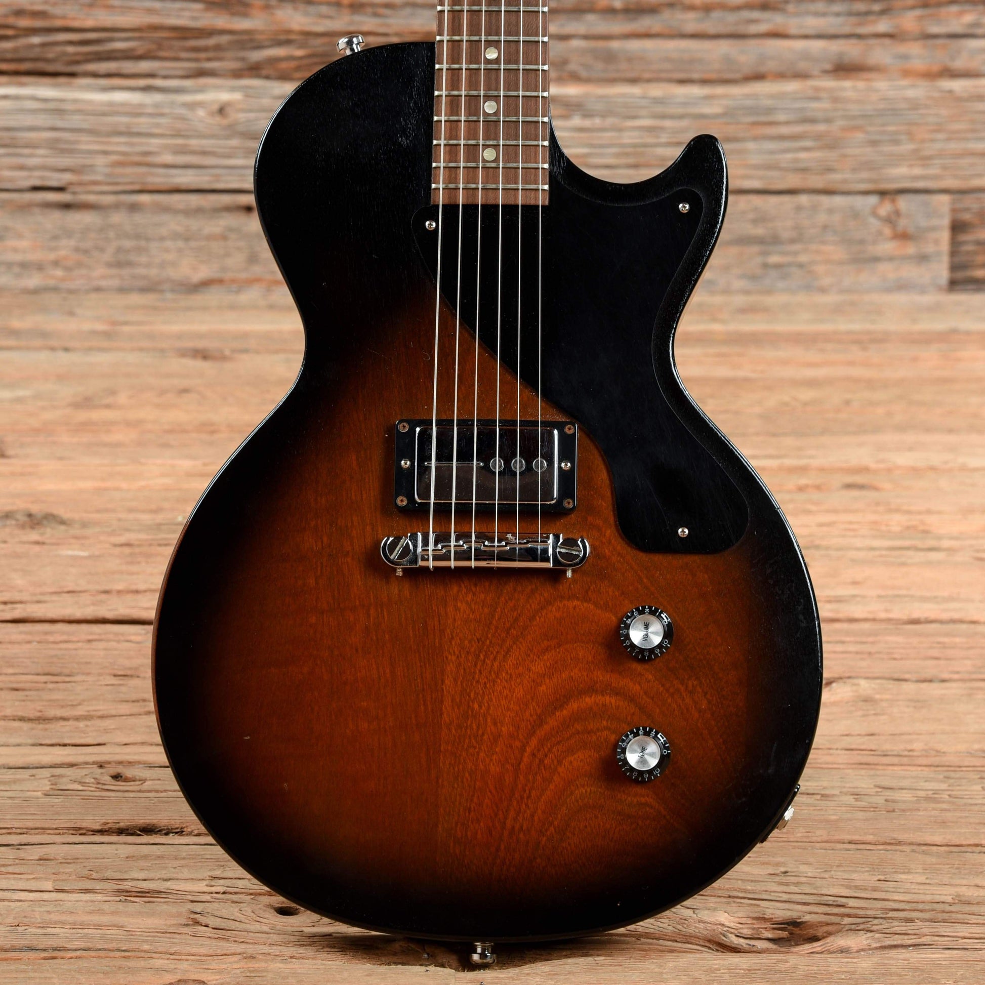 Gibson Les Paul Junior Vintage Sunburst 2011 Electric Guitars / Solid Body