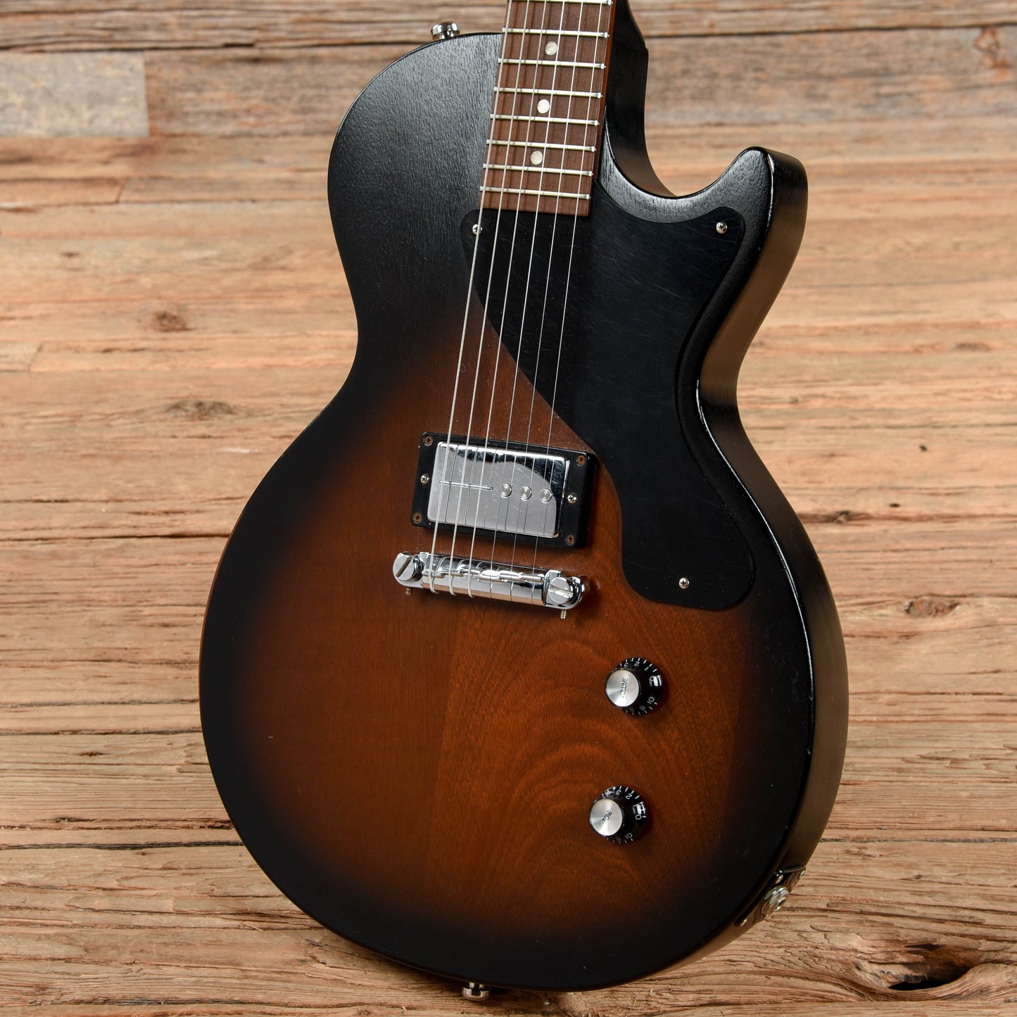 Gibson Les Paul Junior Vintage Sunburst 2011 Electric Guitars / Solid Body