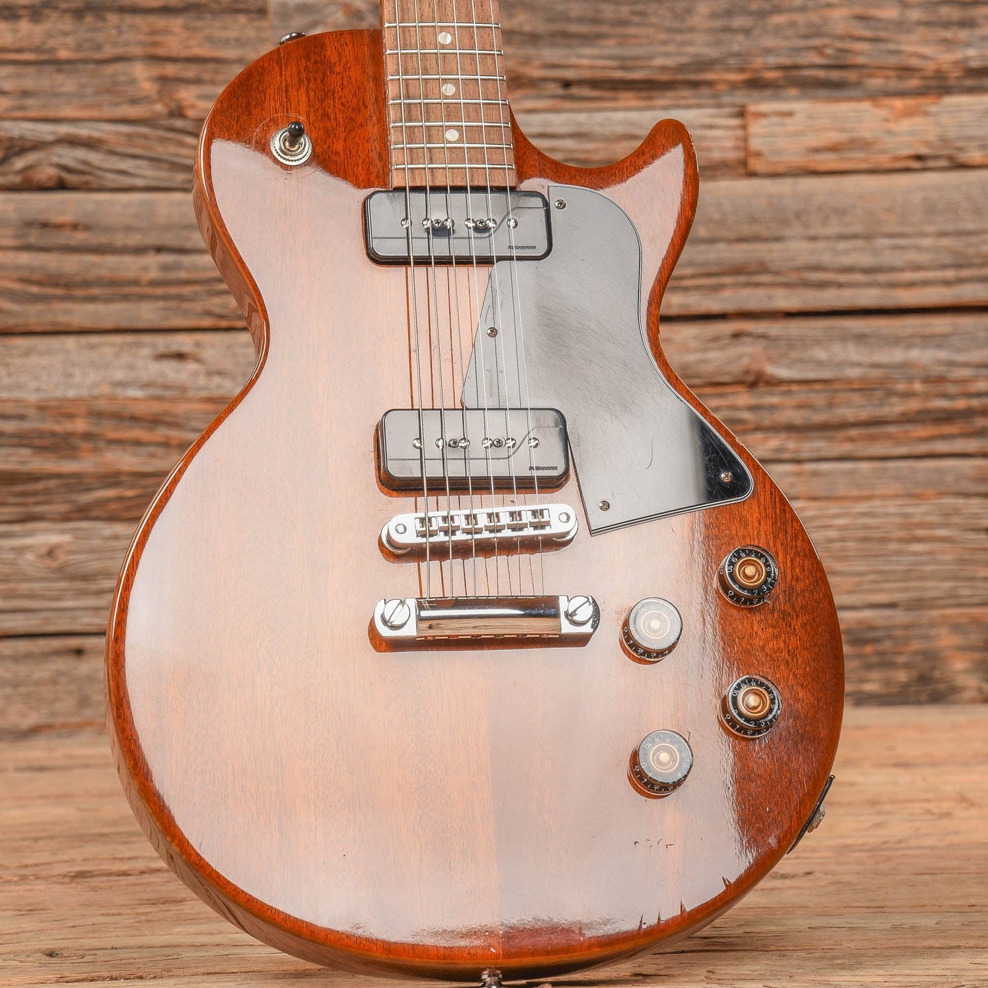 Gibson Les Paul Special P90 Honey Burst 2019 Chicago Music Exchange gibson-les-paul-special-p90-honey-burst-2019-chicago-music-exchange