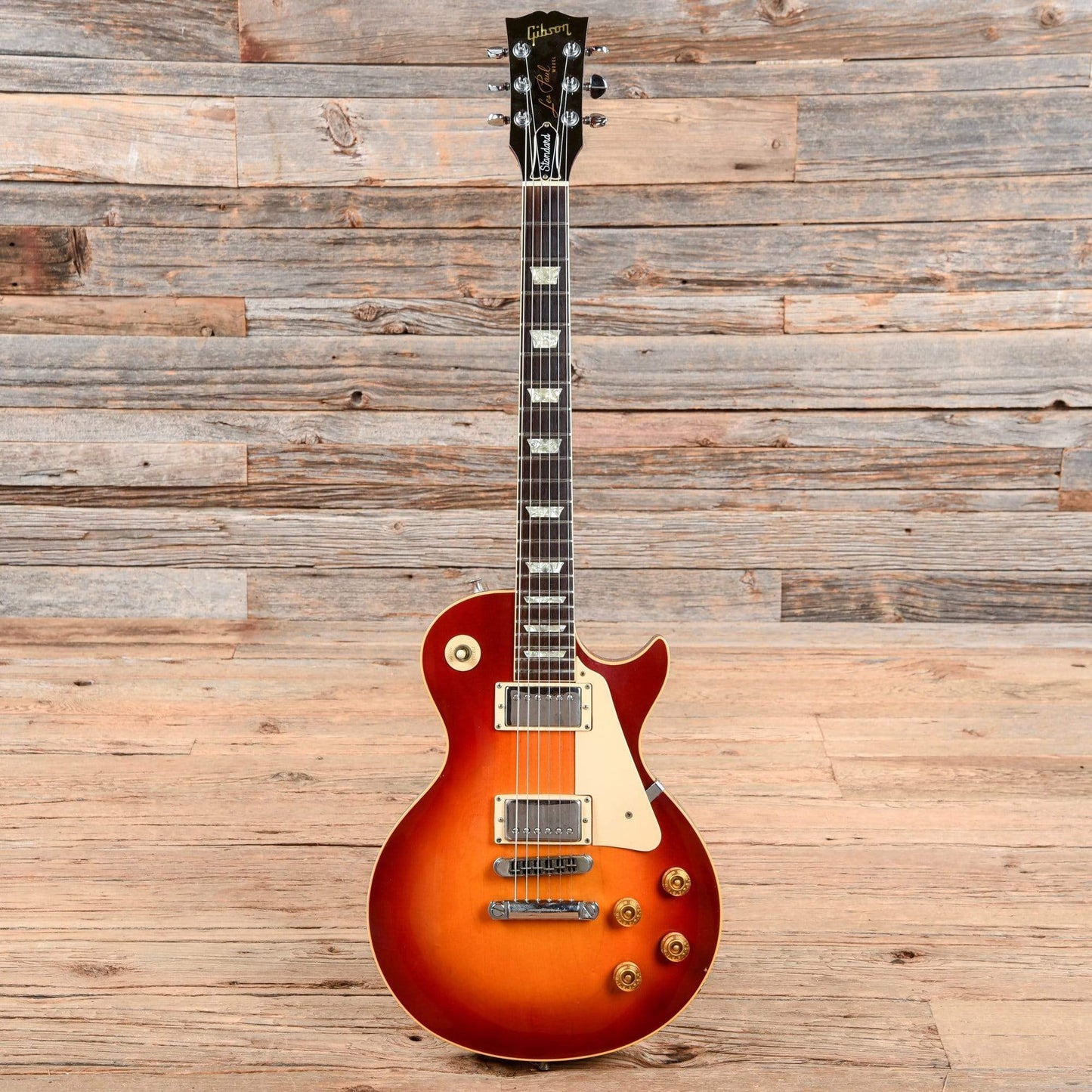 Gibson Les Paul Standard Cherry Sunburst 1982 Electric Guitars / Solid Body