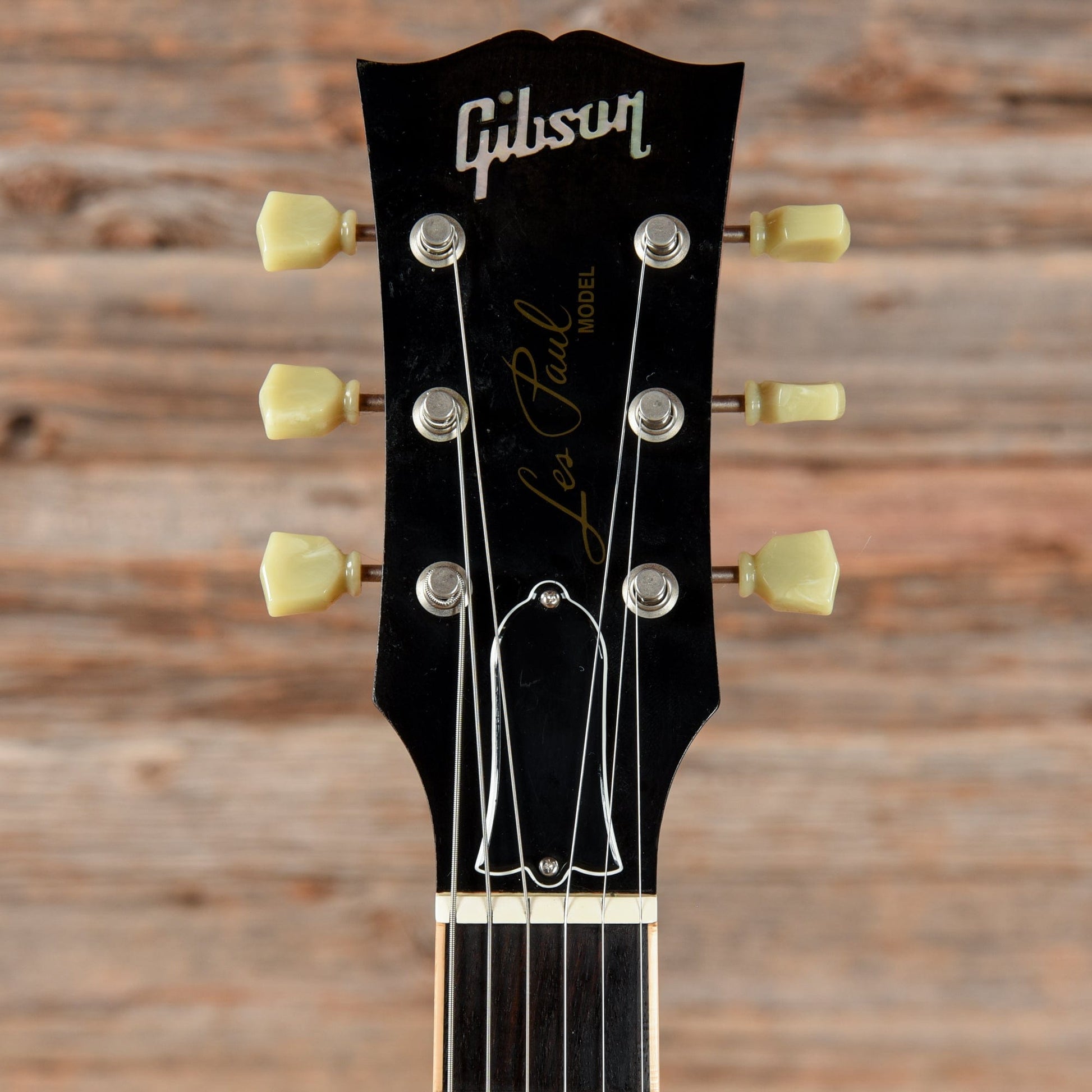 Gibson Les Paul Standard Faded Sunburst 2005 Electric Guitars / Solid Body