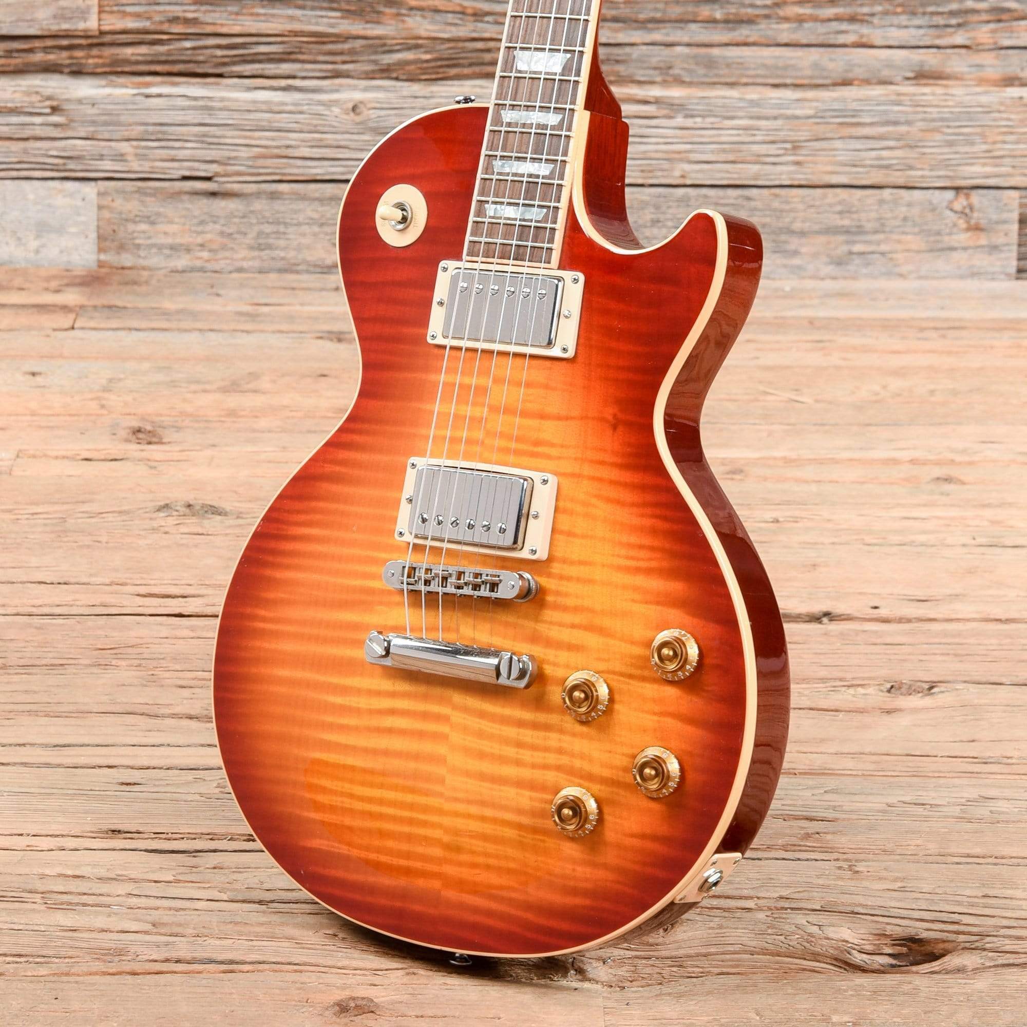 Gibson Les Paul Standard Sunburst 2003 Electric Guitars / Solid Body