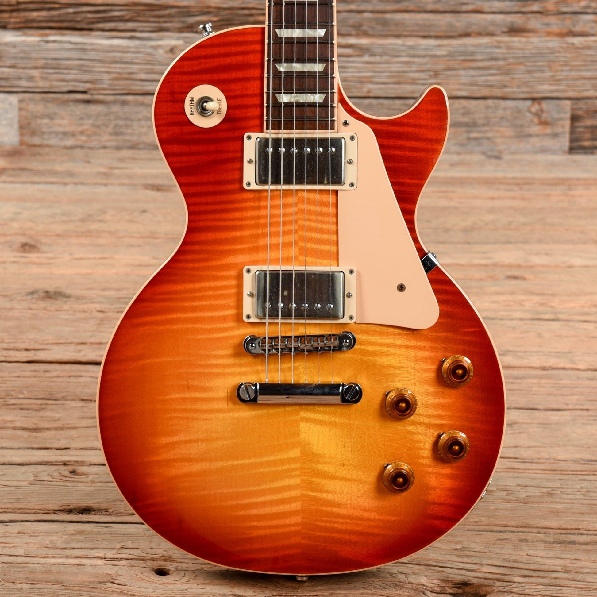Gibson Les Paul Standard Sunburst 2012 Electric Guitars / Solid Body
