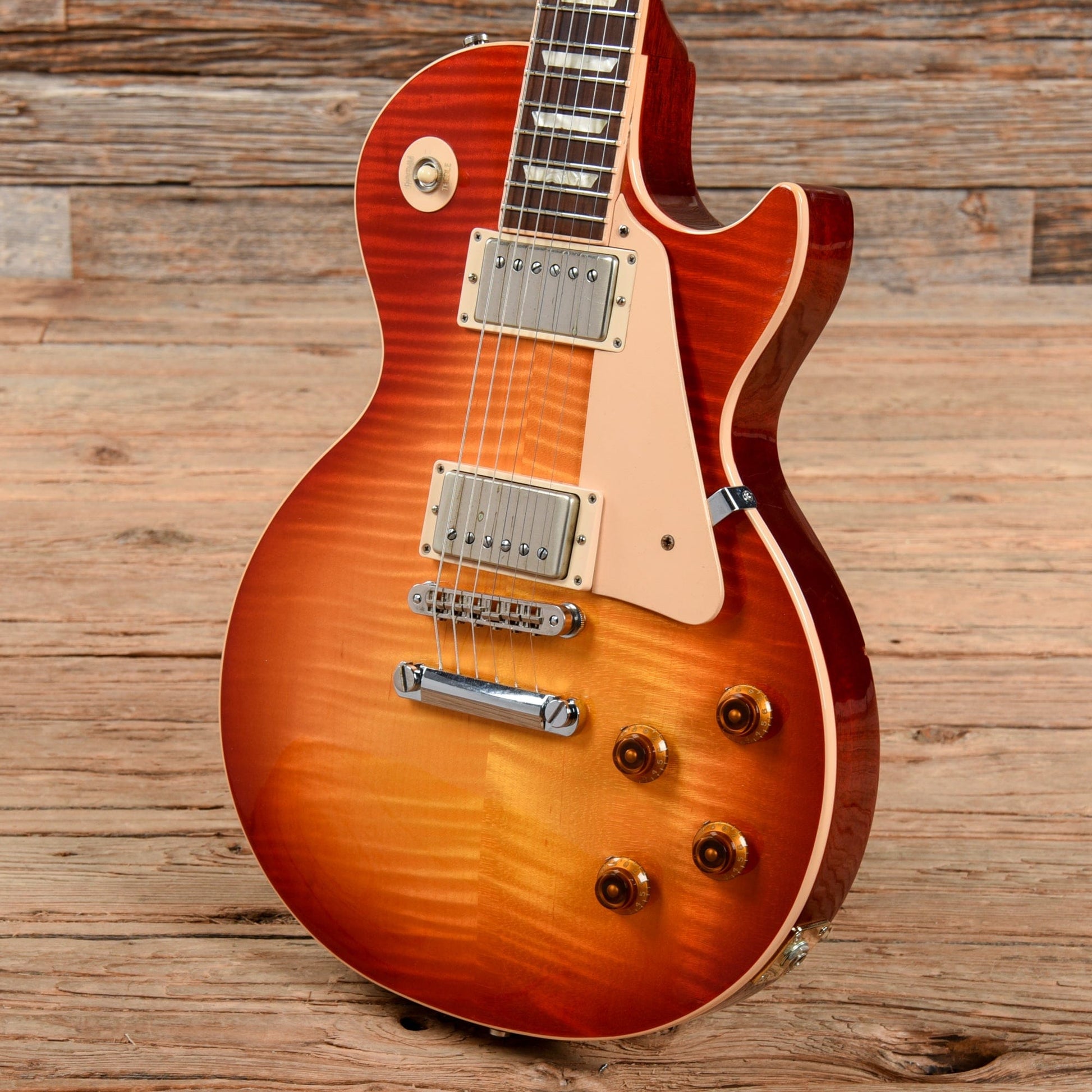 Gibson Les Paul Standard Sunburst 2012 Electric Guitars / Solid Body