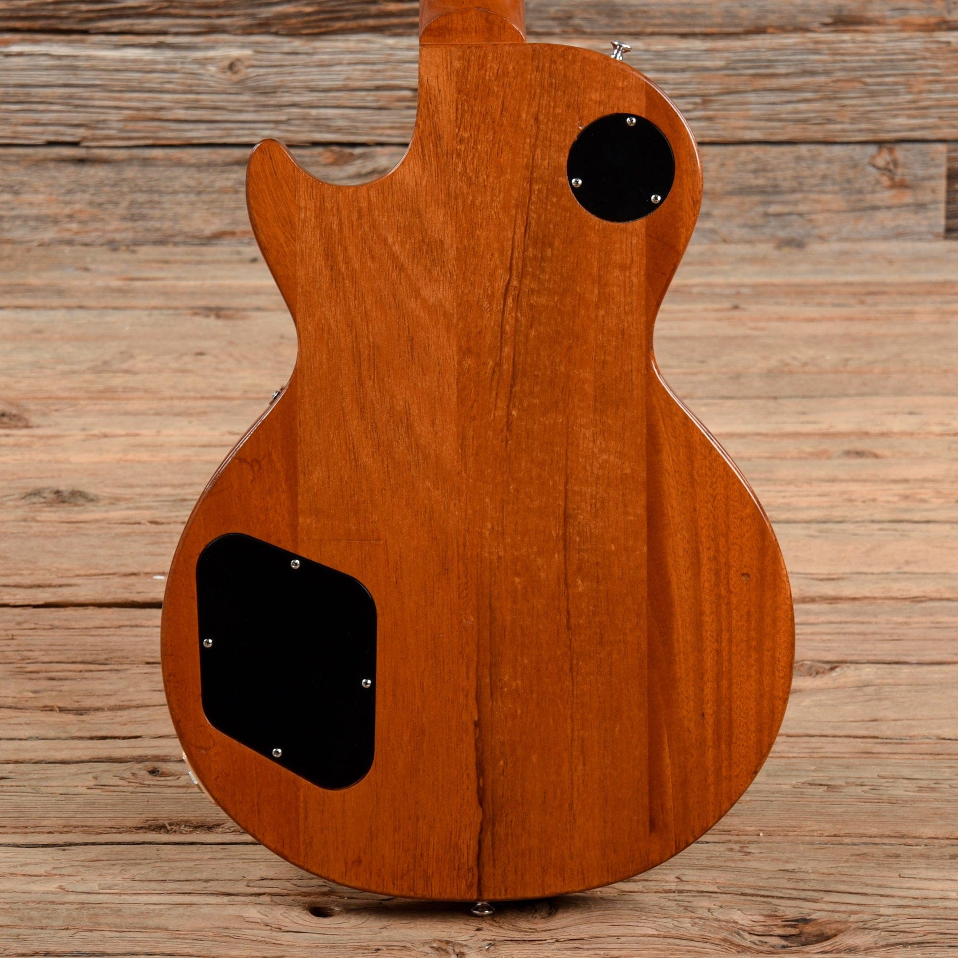 Gibson Les Paul Studio '50s Tribute Sunburst Electric Guitars / Solid Body