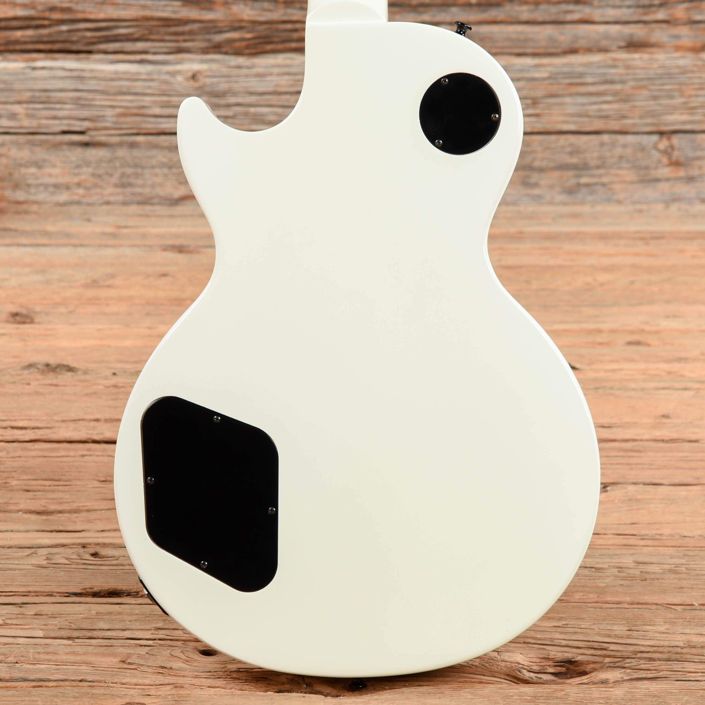 Gibson Les Paul Studio Alpine White 2010 Electric Guitars / Solid Body