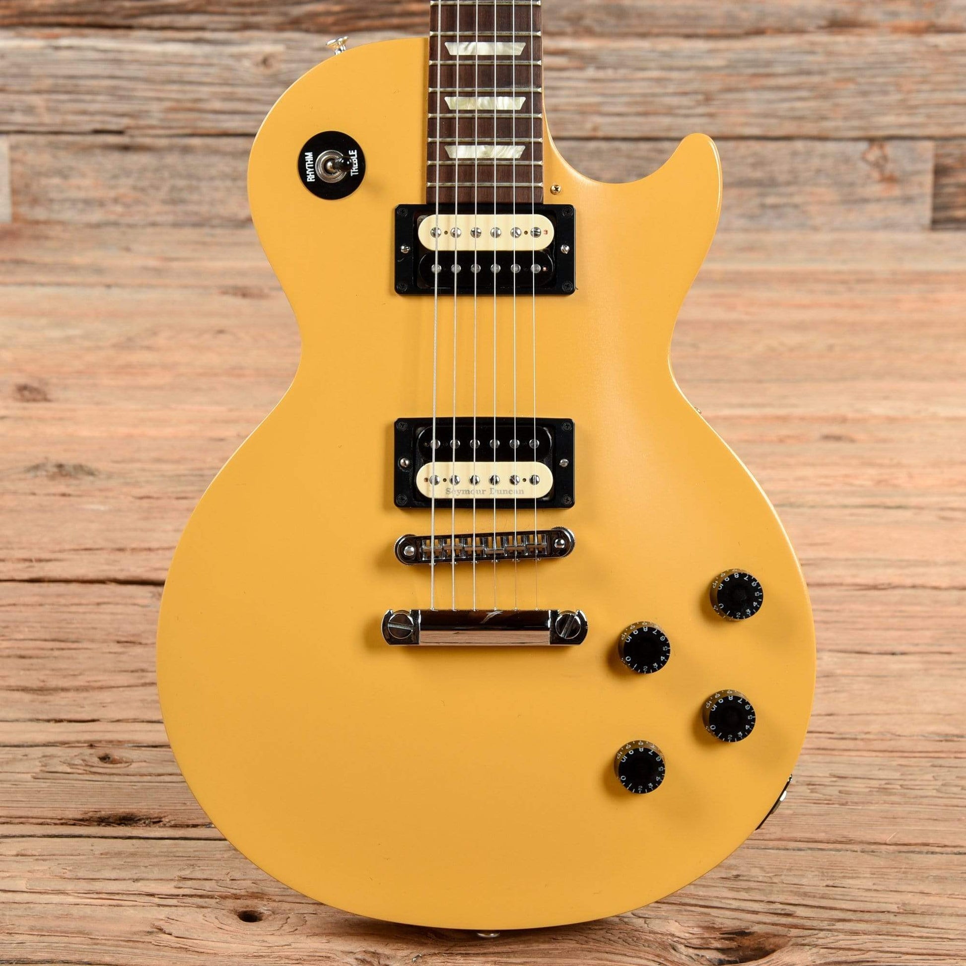 Gibson Les Paul Studio Satin Yellow 2012 Electric Guitars / Solid Body