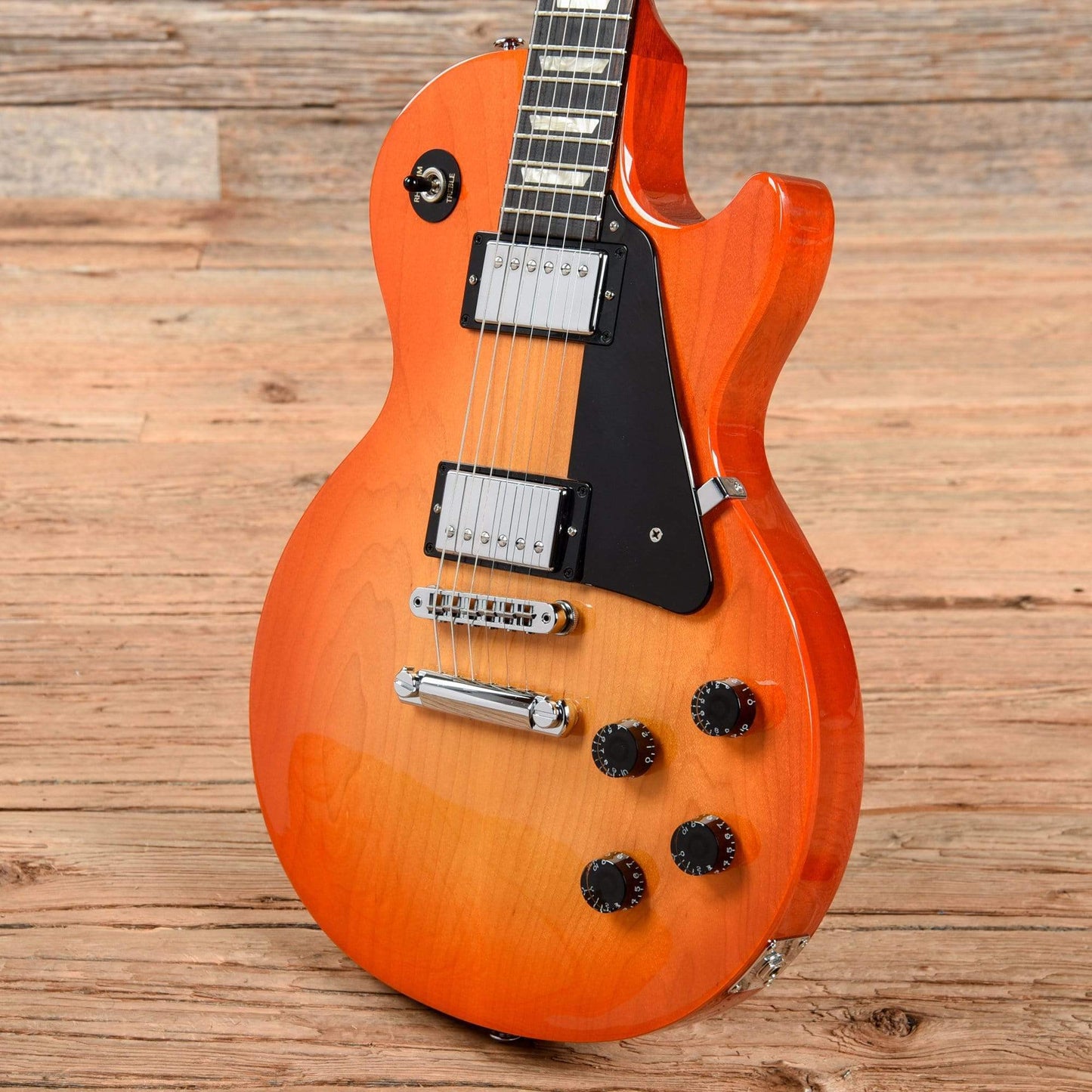 Gibson Les Paul Studio Tangerine Burst 2020 Electric Guitars / Solid Body