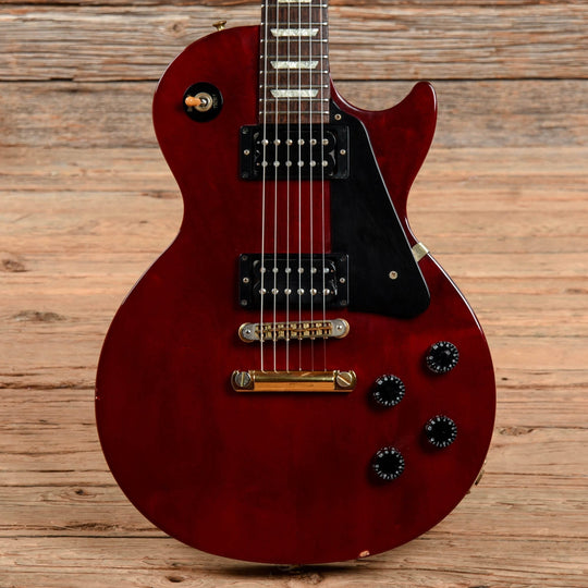 Gibson Les Paul Studio Wine Red 2005 Electric Guitars / Solid Body