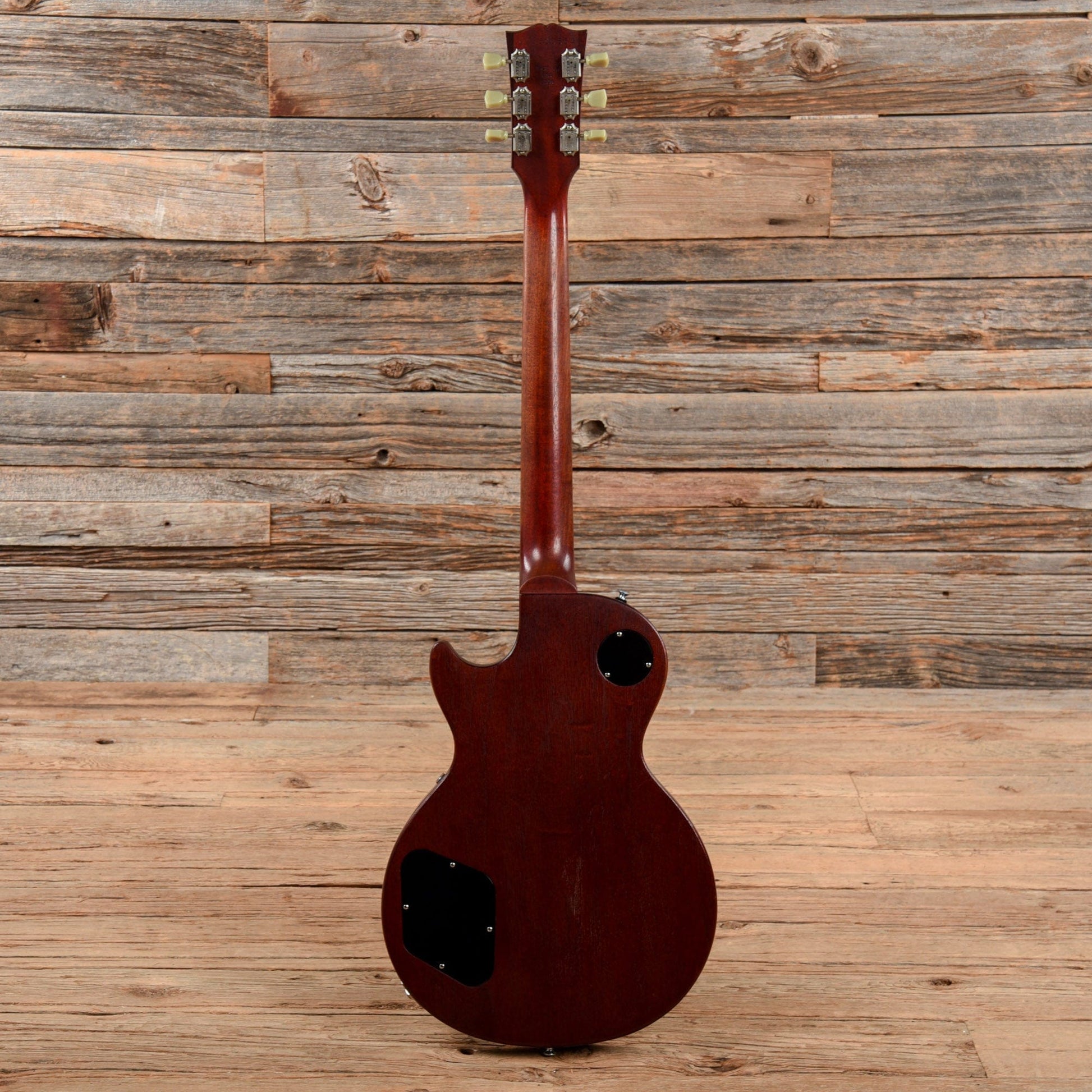 Gibson Les Paul Studio Worn Cherry 2008 Electric Guitars / Solid Body