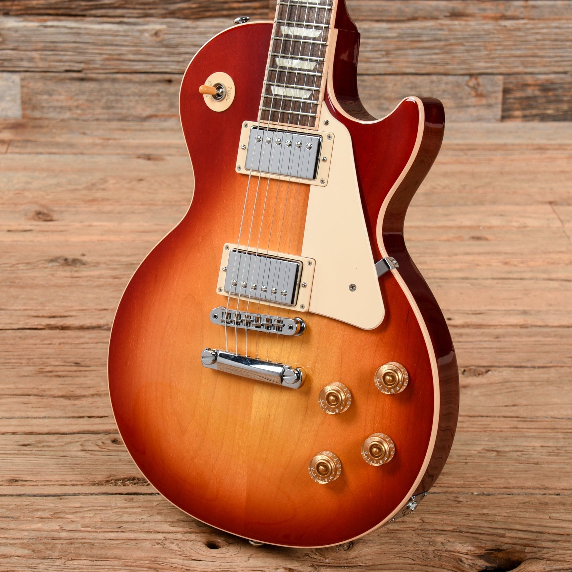 Gibson Les Paul Traditional Cherry Sunburst 2016 Electric Guitars / Solid Body