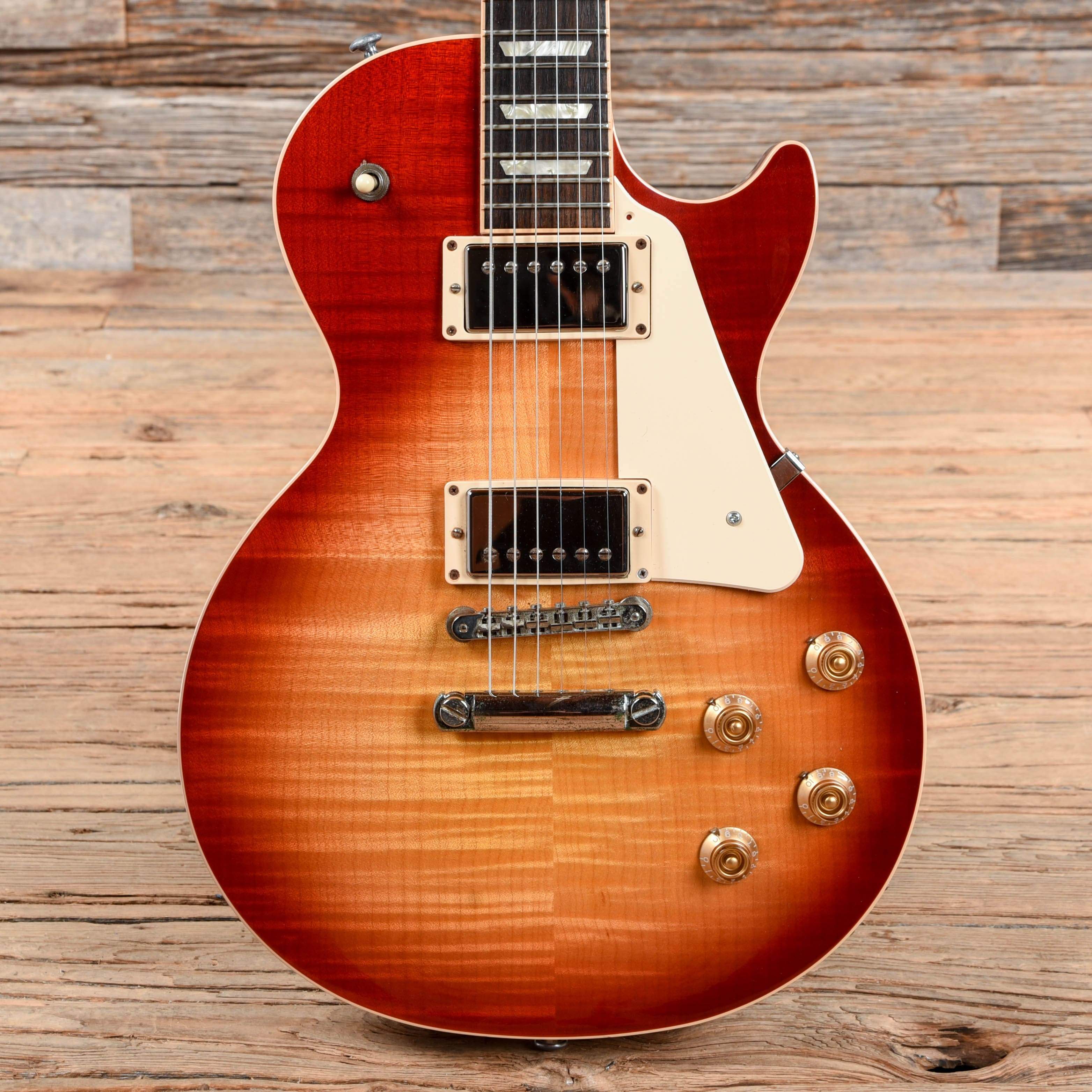 Gibson Les Paul Traditional Cherry Sunburst 2017 Electric Guitars / Solid Body