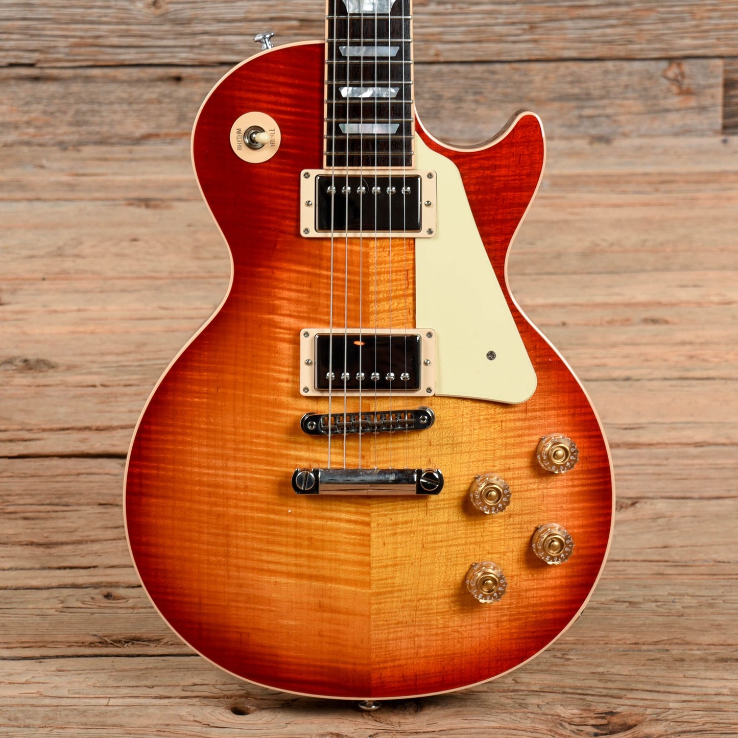 Gibson Les Paul Traditional Sunburst 2015 Electric Guitars / Solid Body