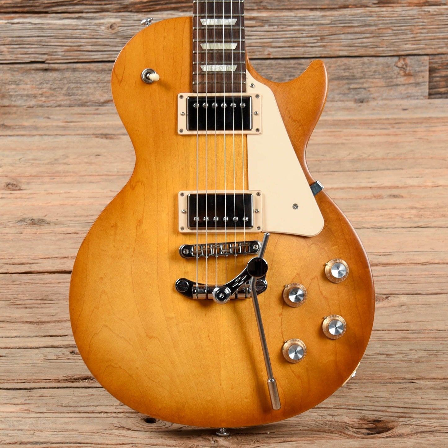 Gibson Les Paul Tribute T Sunburst 2017 Electric Guitars / Solid Body