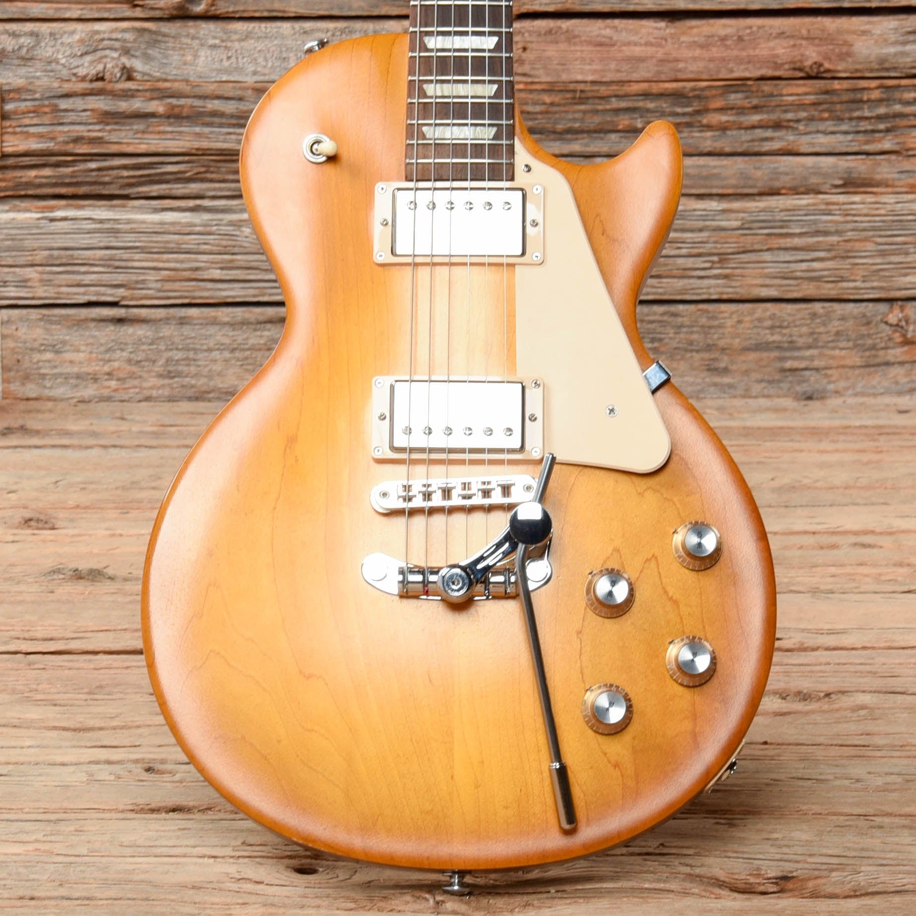 Gibson Les Paul Tribute T Sunburst 2017 Electric Guitars / Solid Body