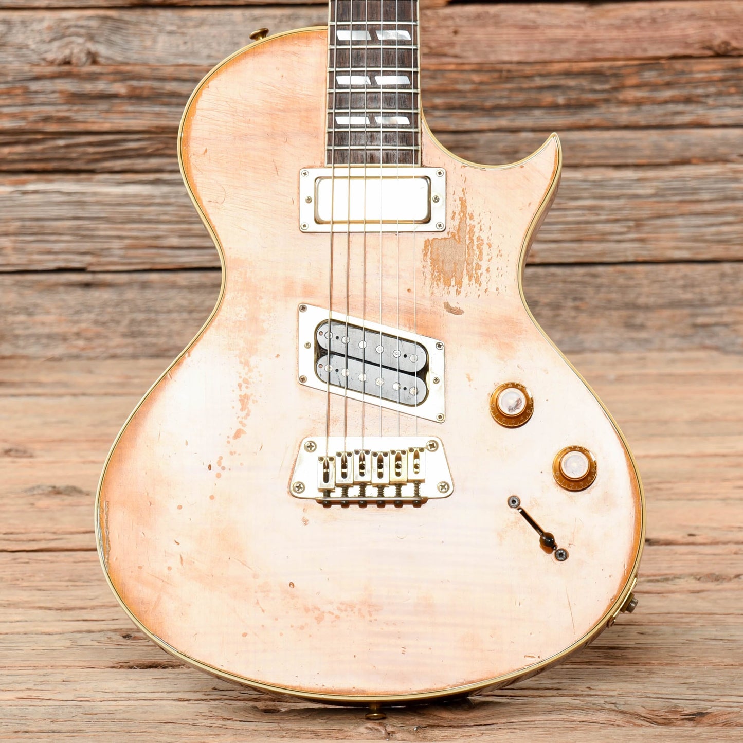 Gibson Nighthawk Standard ST-2 Amber 1993 Electric Guitars / Solid Body