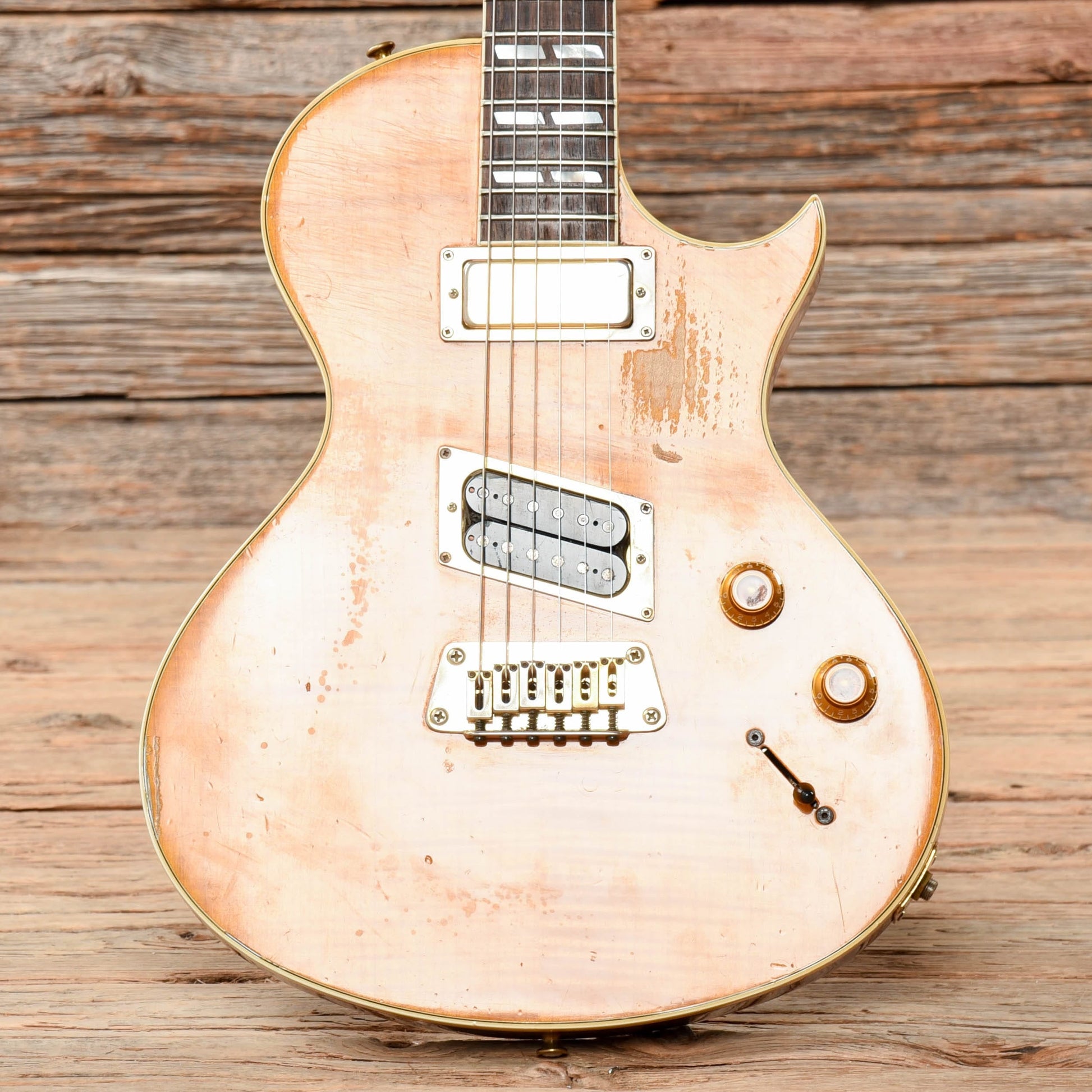 Gibson Nighthawk Standard ST-2 Amber 1993 Electric Guitars / Solid Body