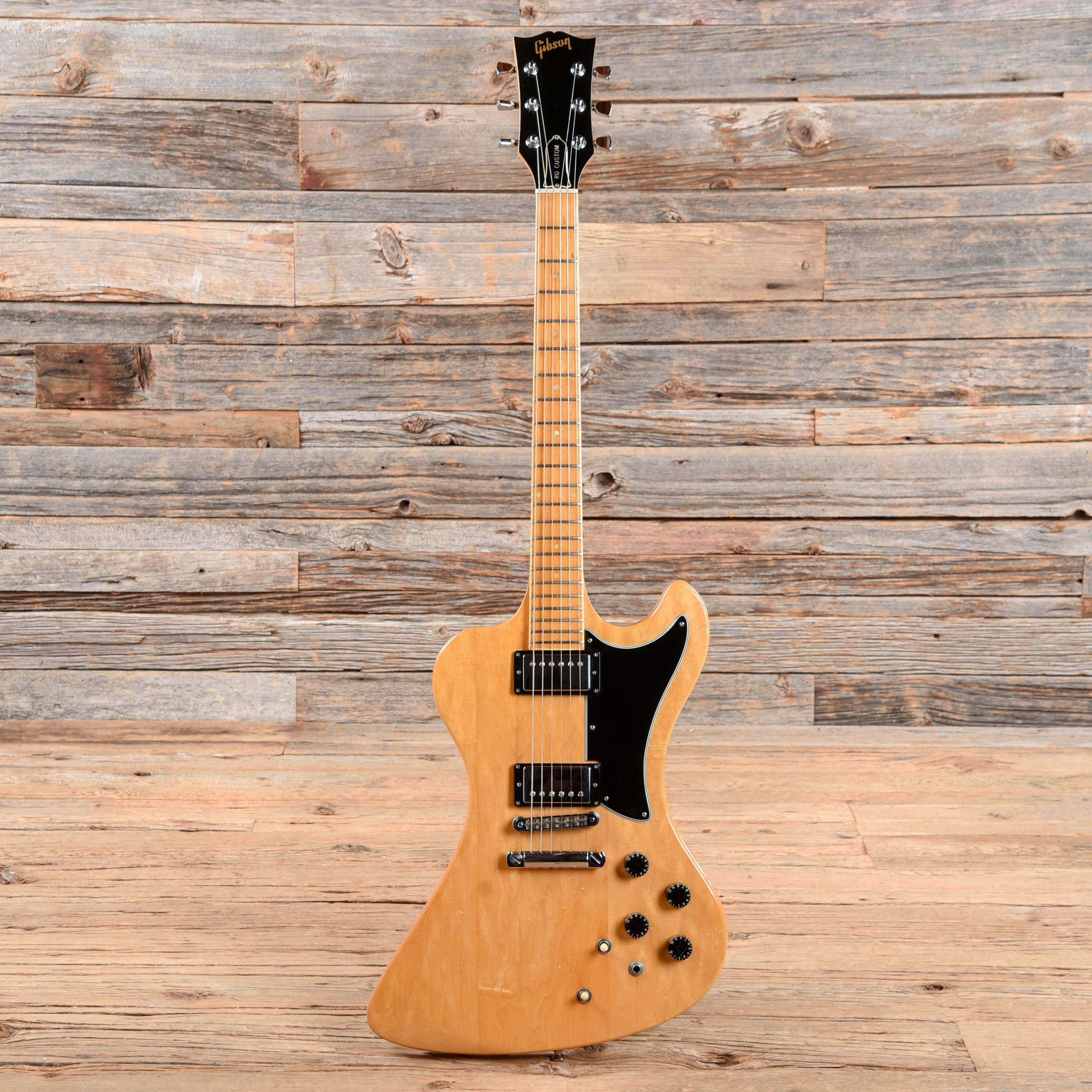 Gibson Rd Shape Gibson RD Custom Natural 1977 – Chicago Music Exchange
