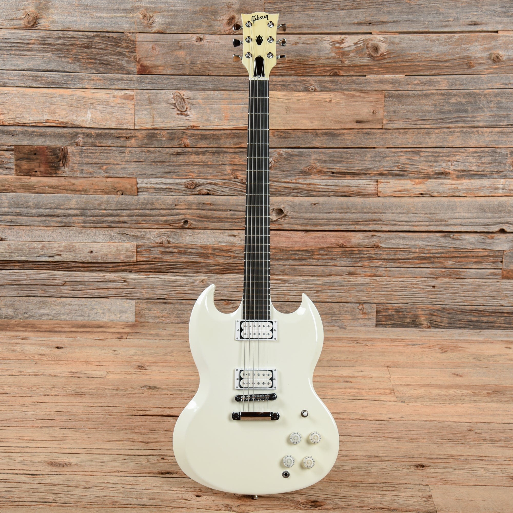 Gibson Rd Baritone Gibson SG Baritone White 2013 – Chicago Music Exchange