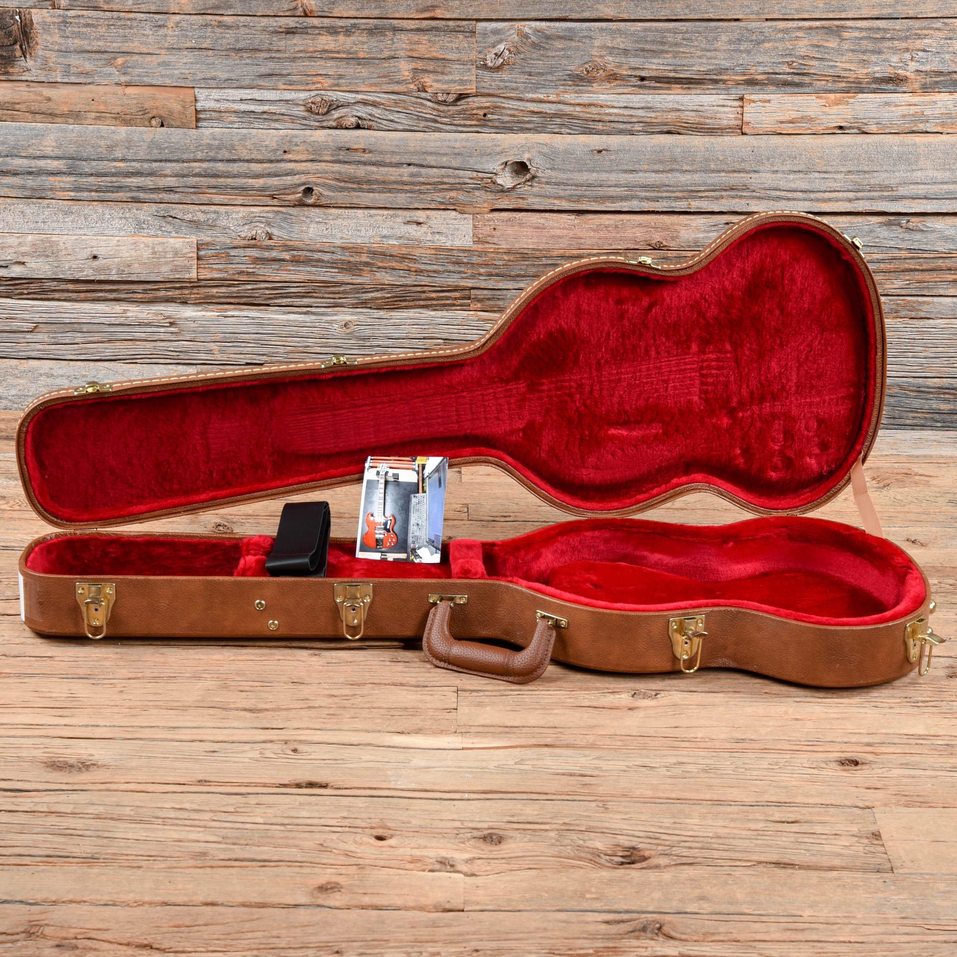 Gibson SG Standard '61 with Maestro Vibrola Cherry 2019 Electric Guitars / Solid Body