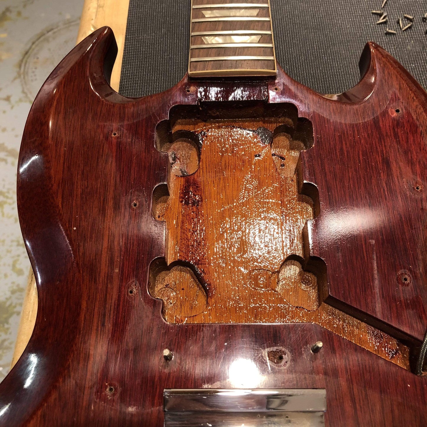 Gibson SG Standard Cherry 1969 Electric Guitars / Solid Body