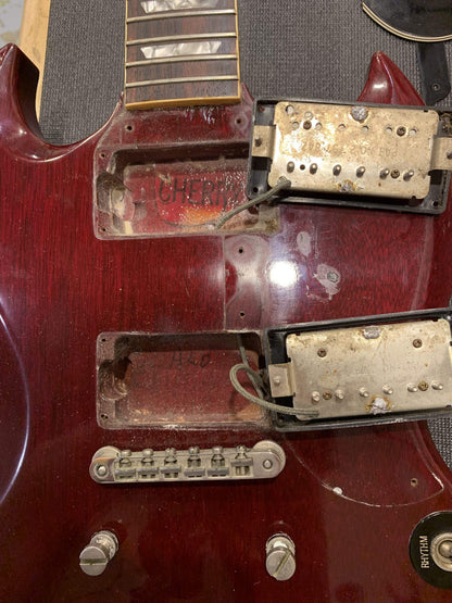 Gibson SG Standard Cherry 1986 Electric Guitars / Solid Body