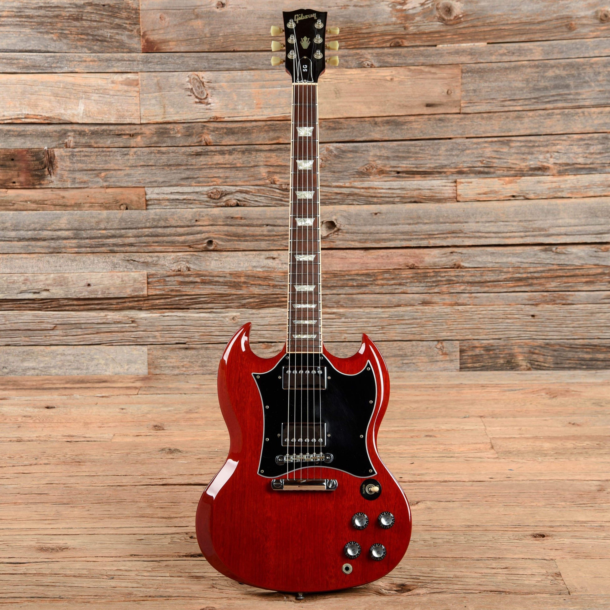 Gibson SG Standard Cherry 1999 Electric Guitars / Solid Body
