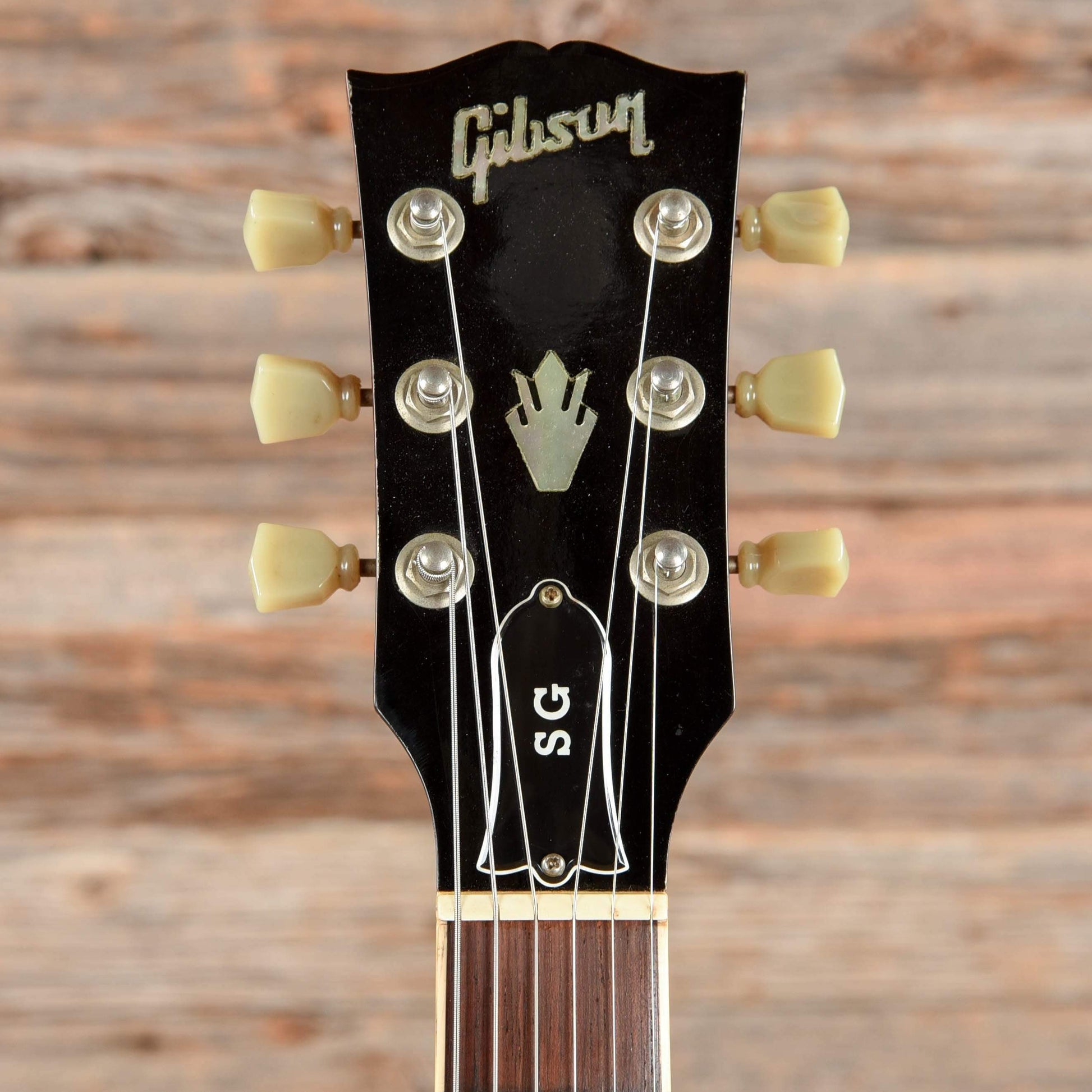 Gibson SG Standard Cherry 1999 Electric Guitars / Solid Body