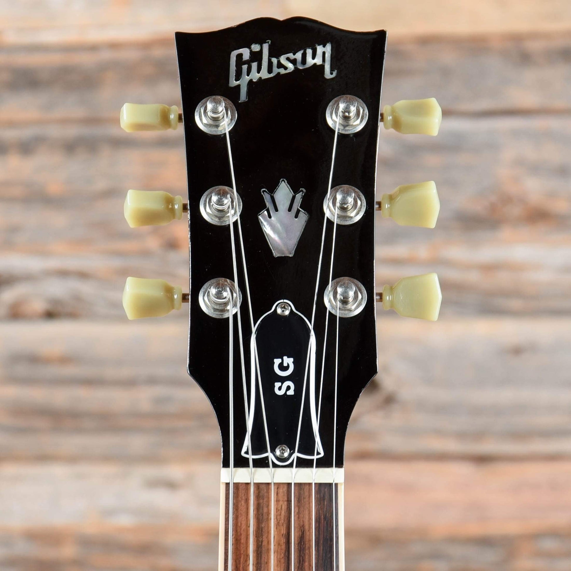 Gibson SG Standard Cherry 2005 Electric Guitars / Solid Body