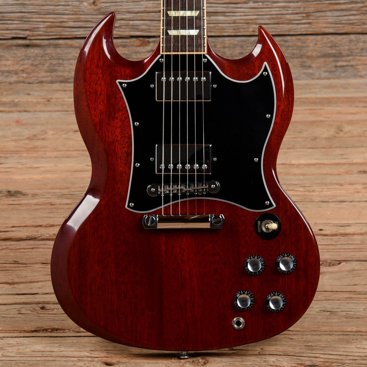 Gibson SG Standard Cherry 2005 Electric Guitars / Solid Body