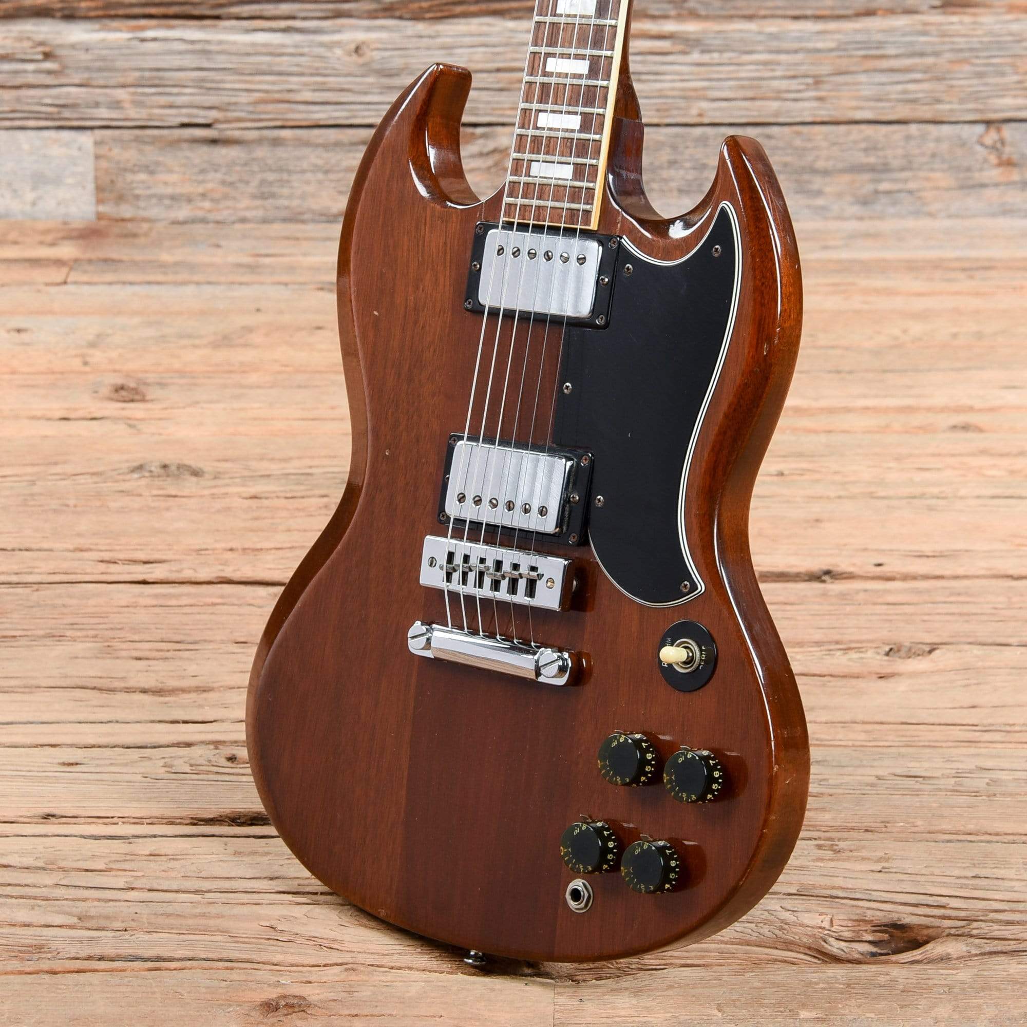 Gibson SG Standard Walnut 1976 Electric Guitars / Solid Body