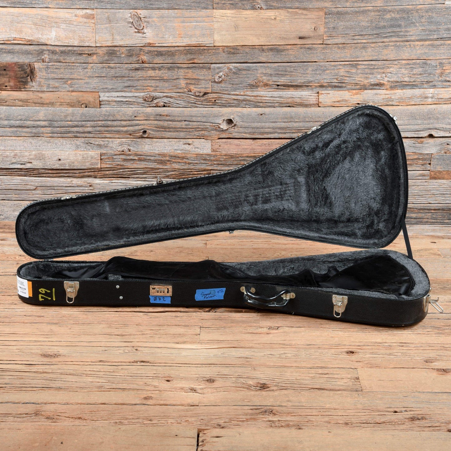 Gibson Snow Falcon Flying V White 2013 Electric Guitars / Solid Body