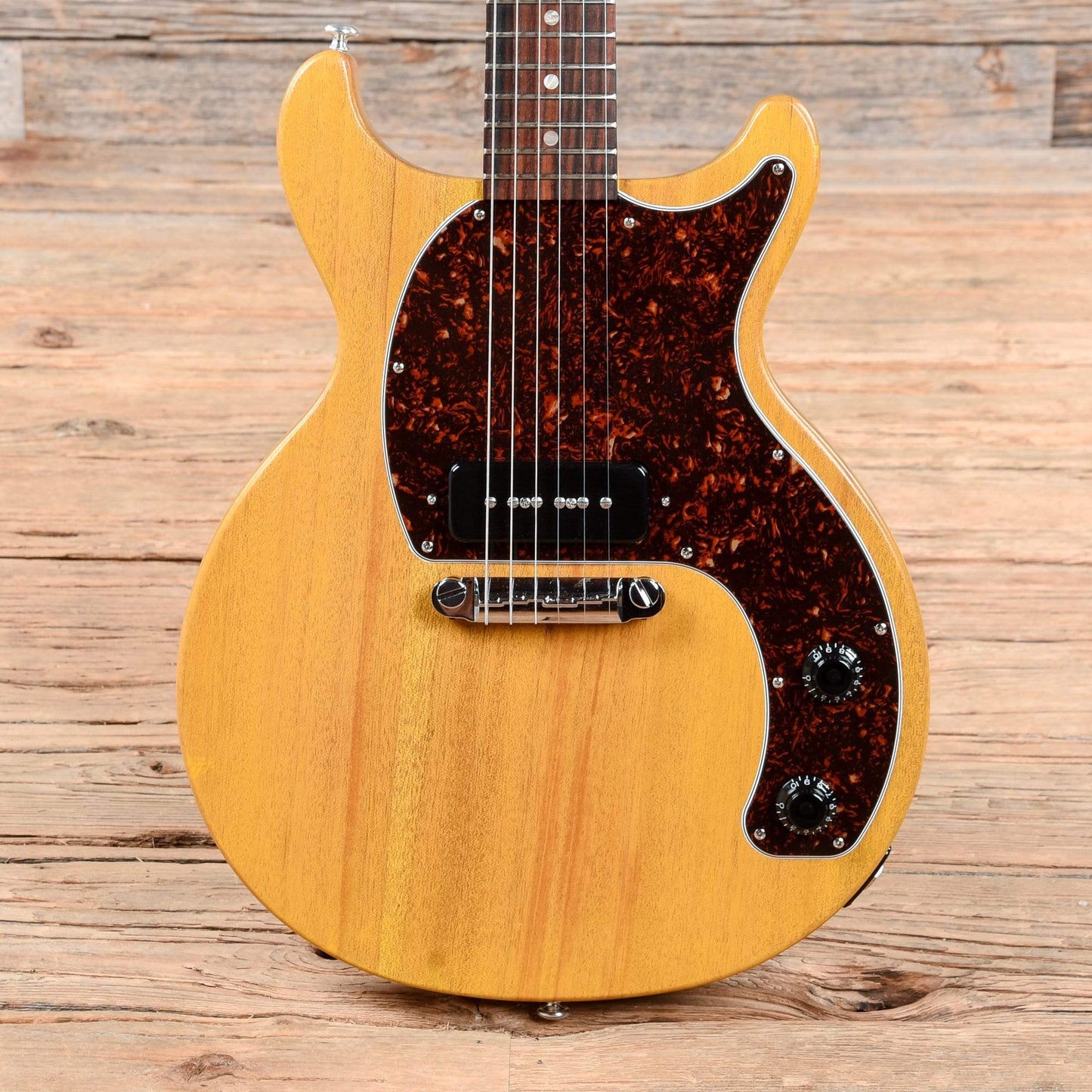 Gibson USA Les Paul Junior Tribute DC Worn TV Yellow w/Tortoise Pickguard Electric Guitars / Solid Body