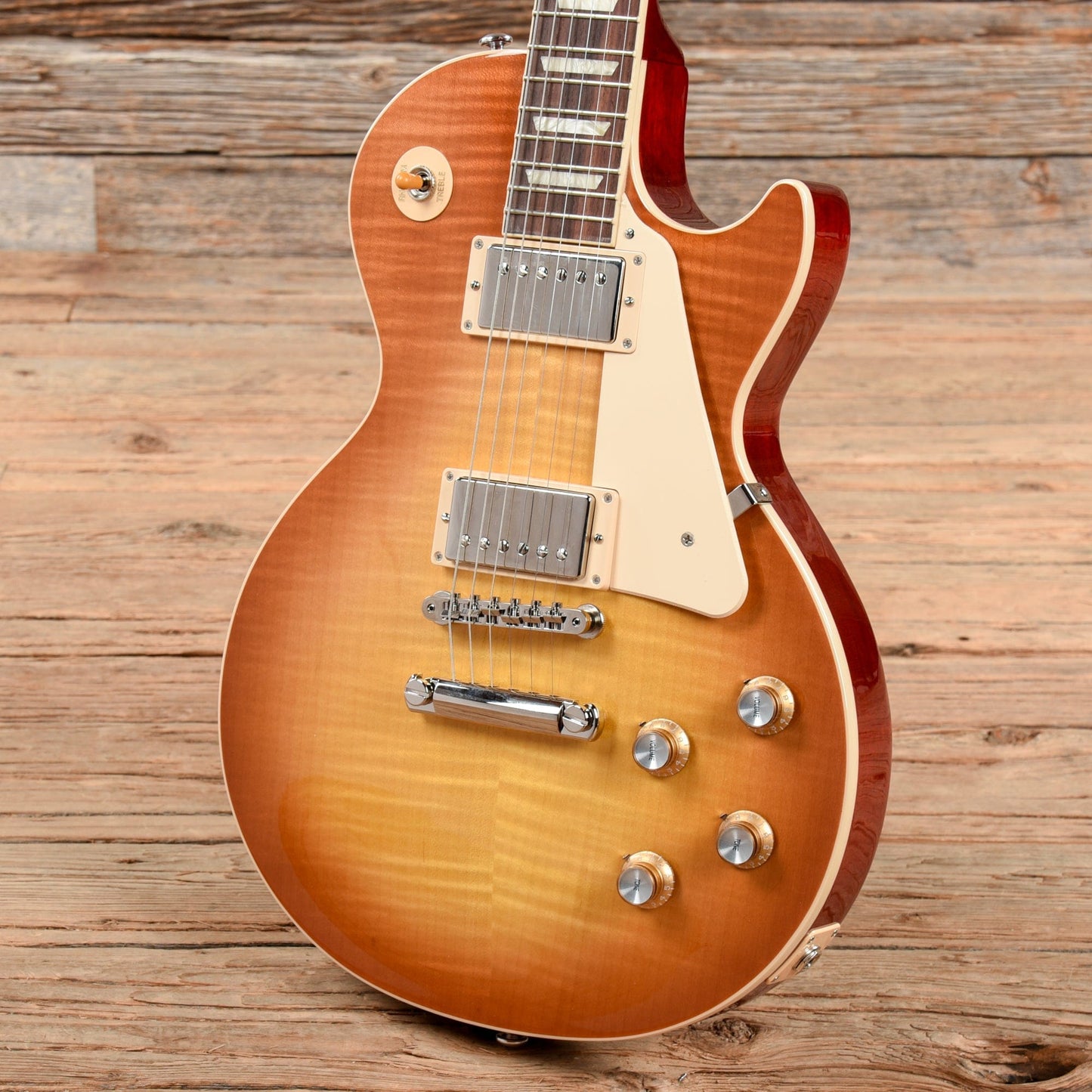 Gibson USA Les Paul Standard '60s Unburst Electric Guitars / Solid Body