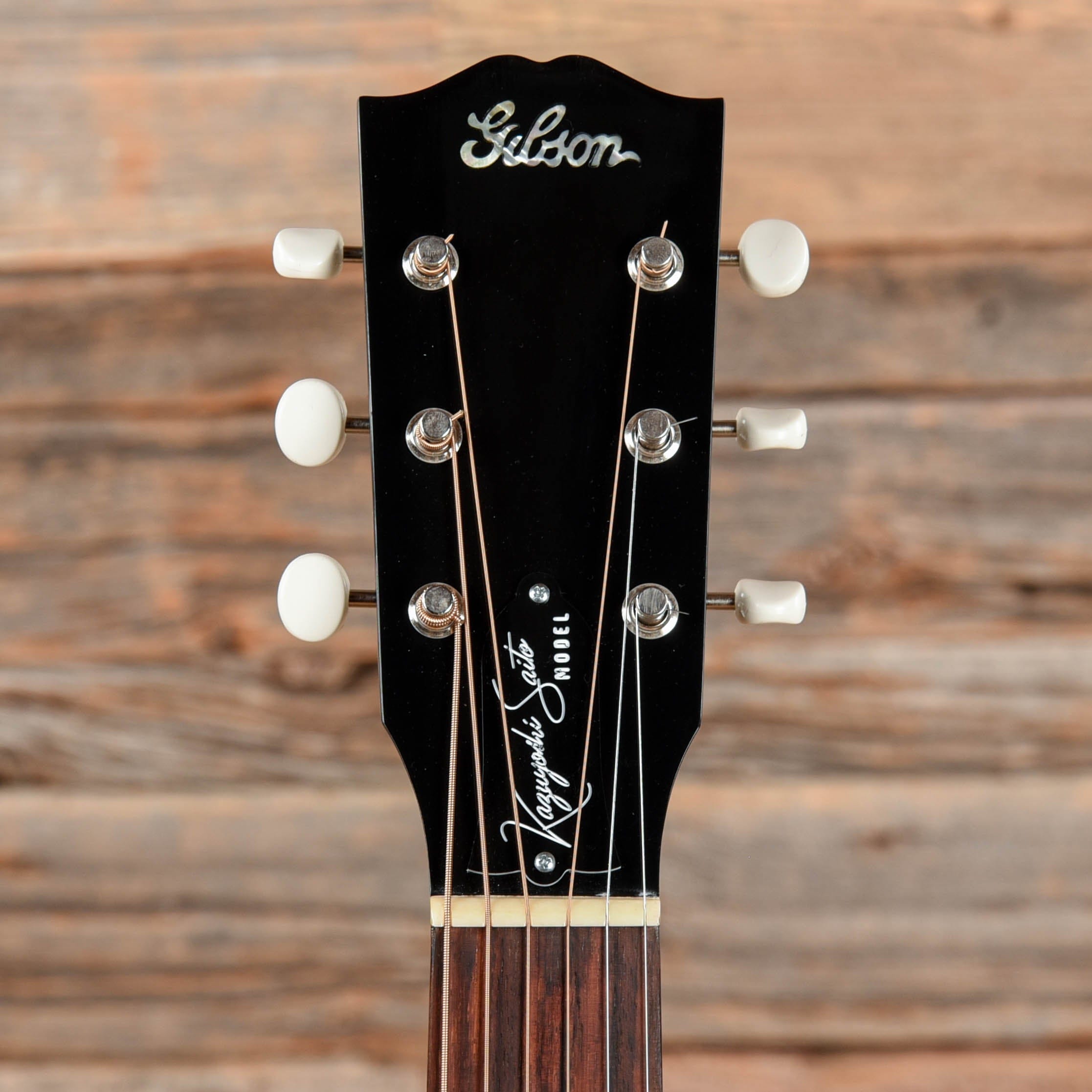 Gibson Custom J-35 Saito Signature Black 2018