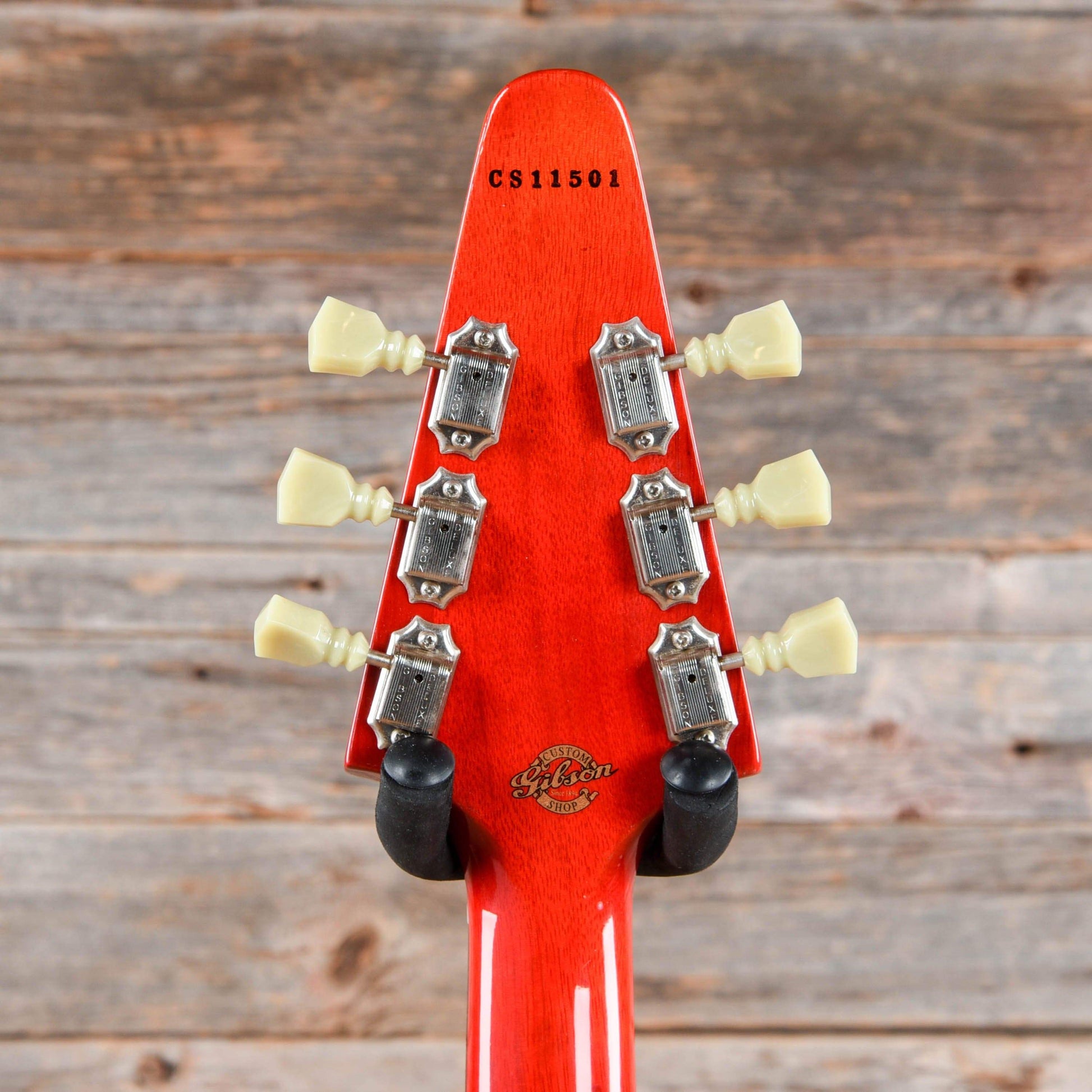 Gibson Custom Shop '67 Flying V Korina Cherry 2008