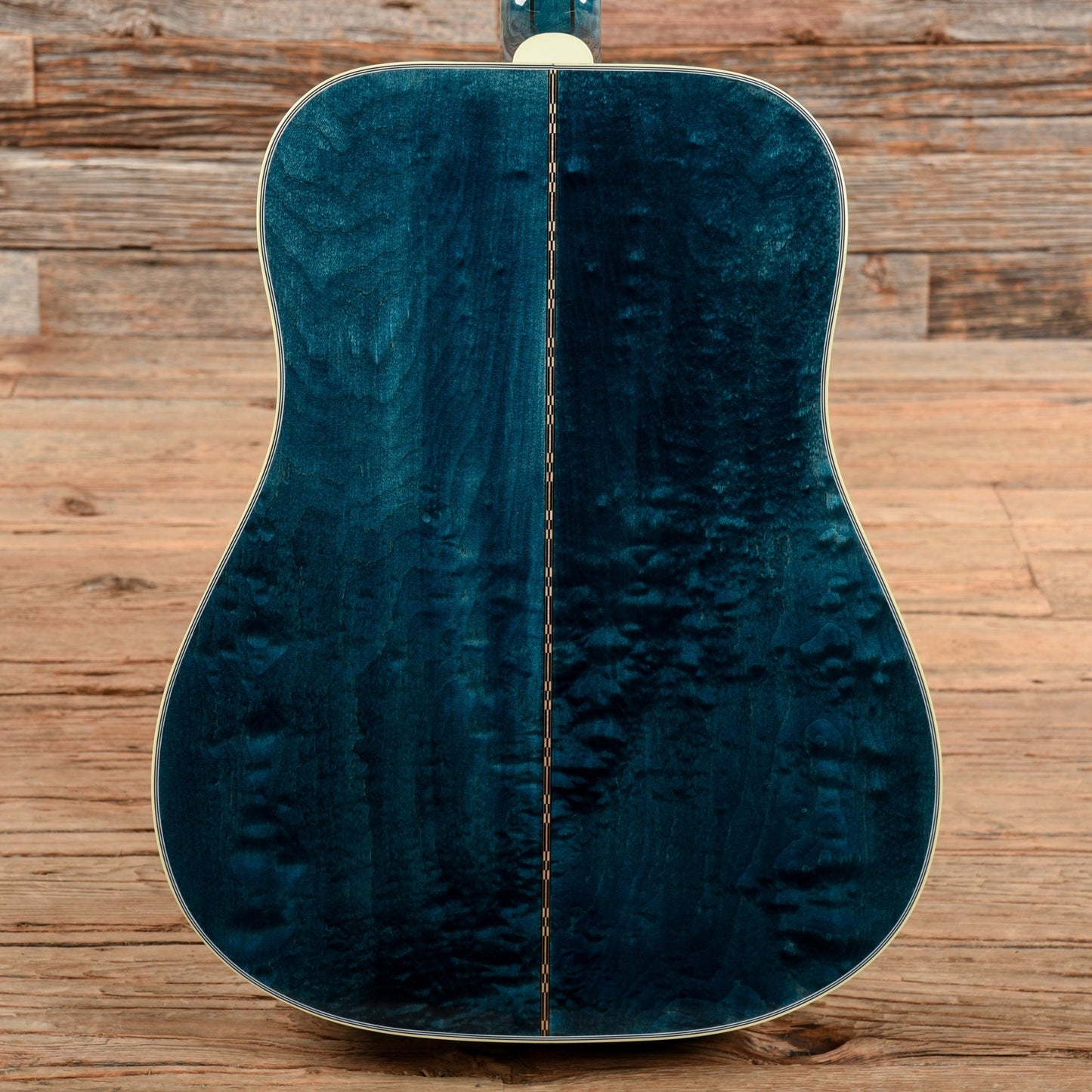 Gibson Doves in Flight Blue 2019