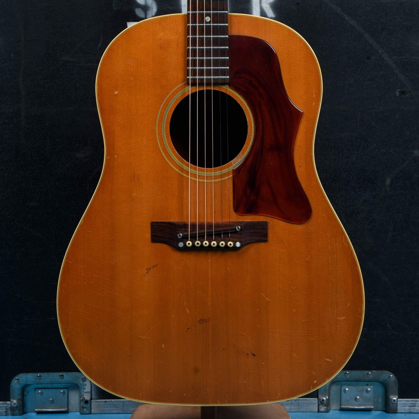 Gibson J-50 Natural 1969