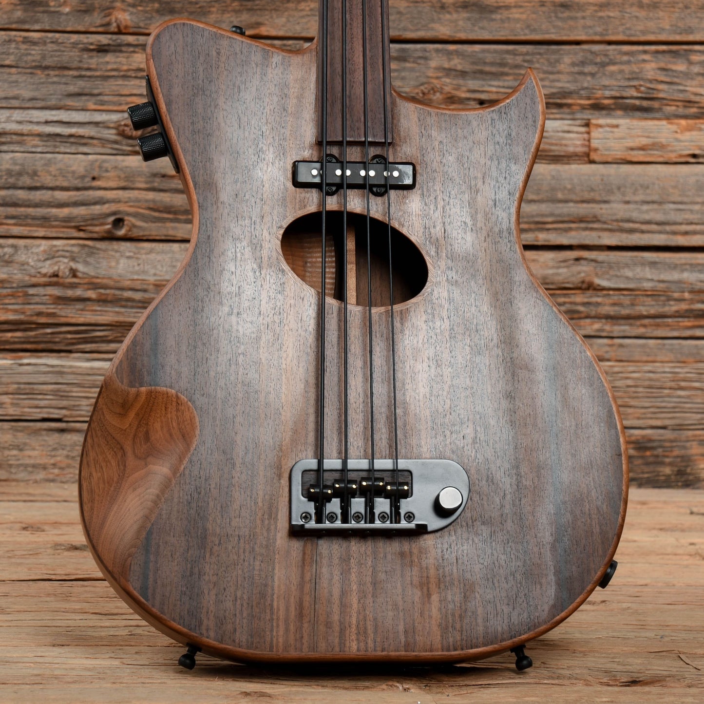 Gillett 4-String Fretless Bass Natural Bass Guitars / Short Scale