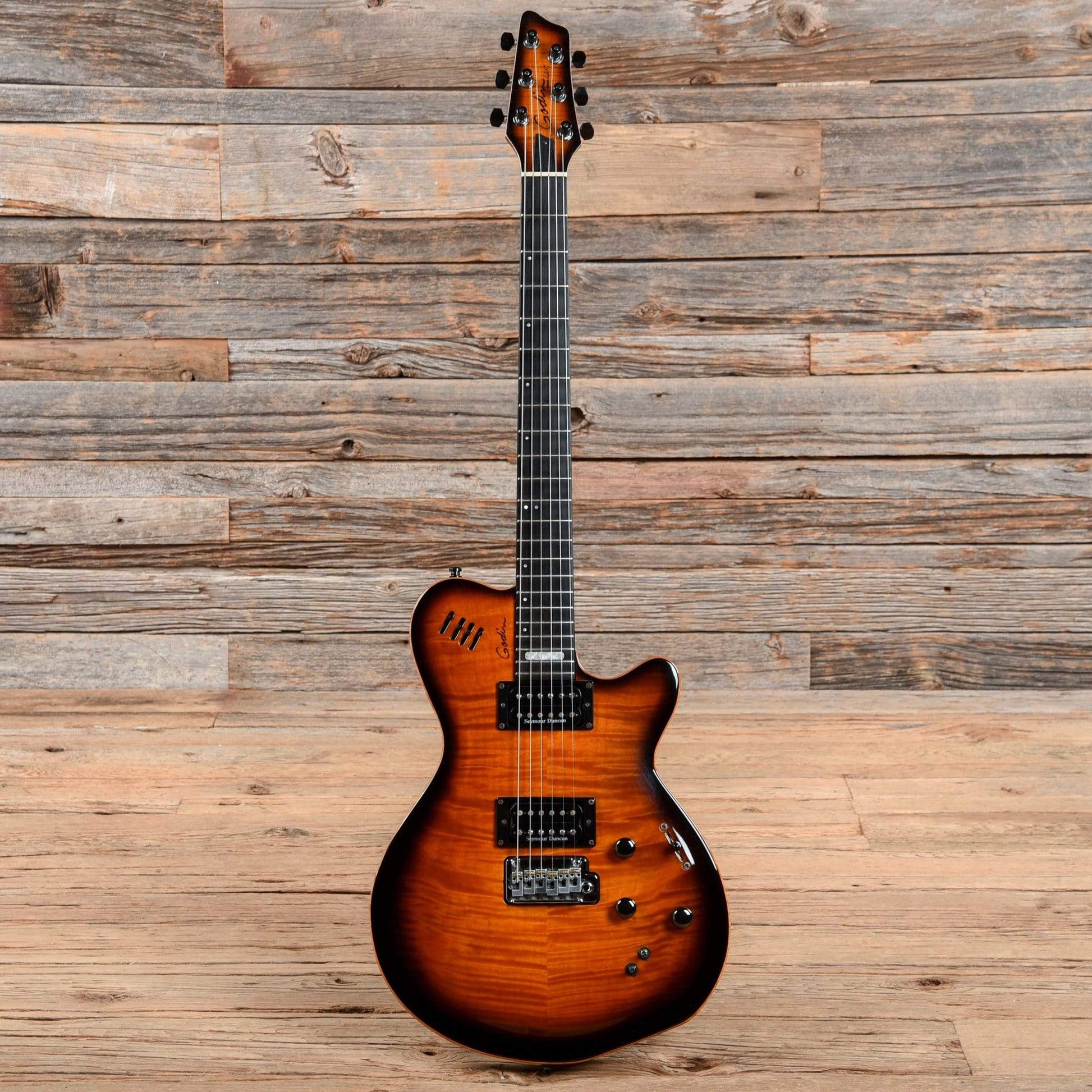 Godin LGXT Cognac Burst 2008 Acoustic Guitars / Built-in Electronics