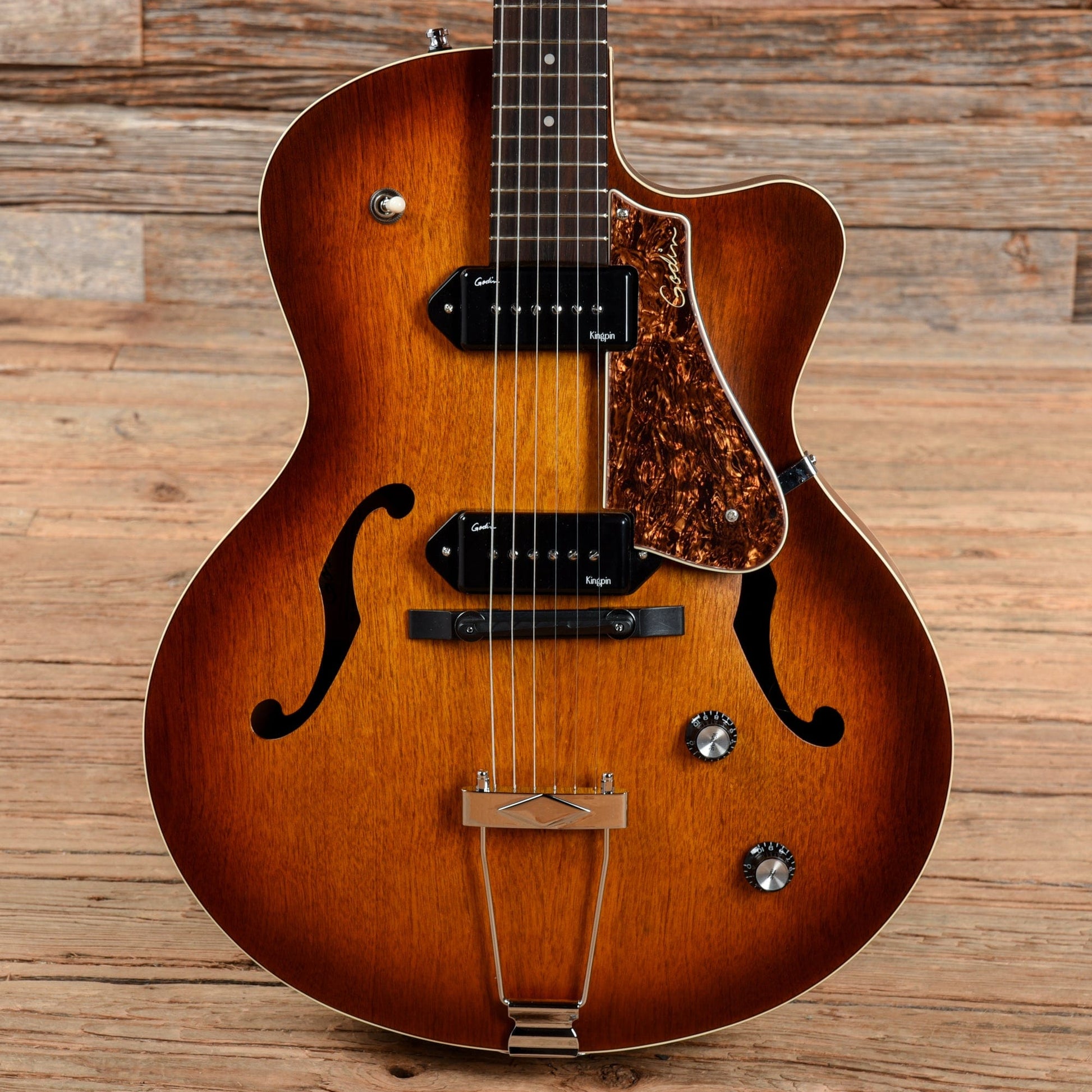 Godin 5th Avenue CW Kingpin II Cognac Burst Electric Guitars / Hollow Body
