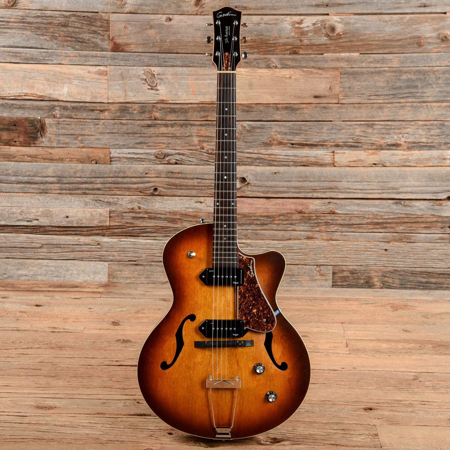 Godin 5th Avenue Kingpin II Cognac Burst 2015 Electric Guitars / Hollow Body