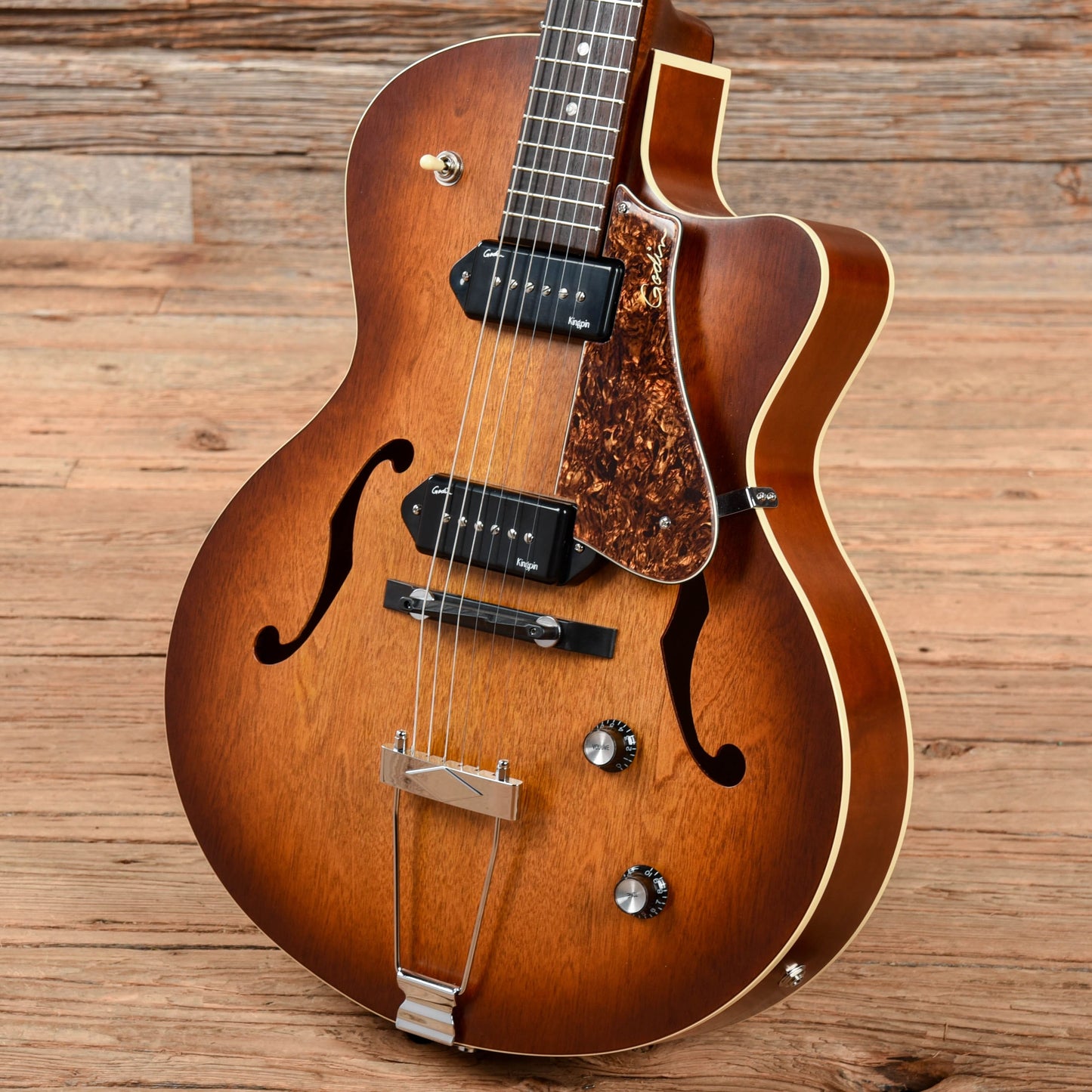 Godin Kingpin II Cognac Burst Electric Guitars / Semi-Hollow