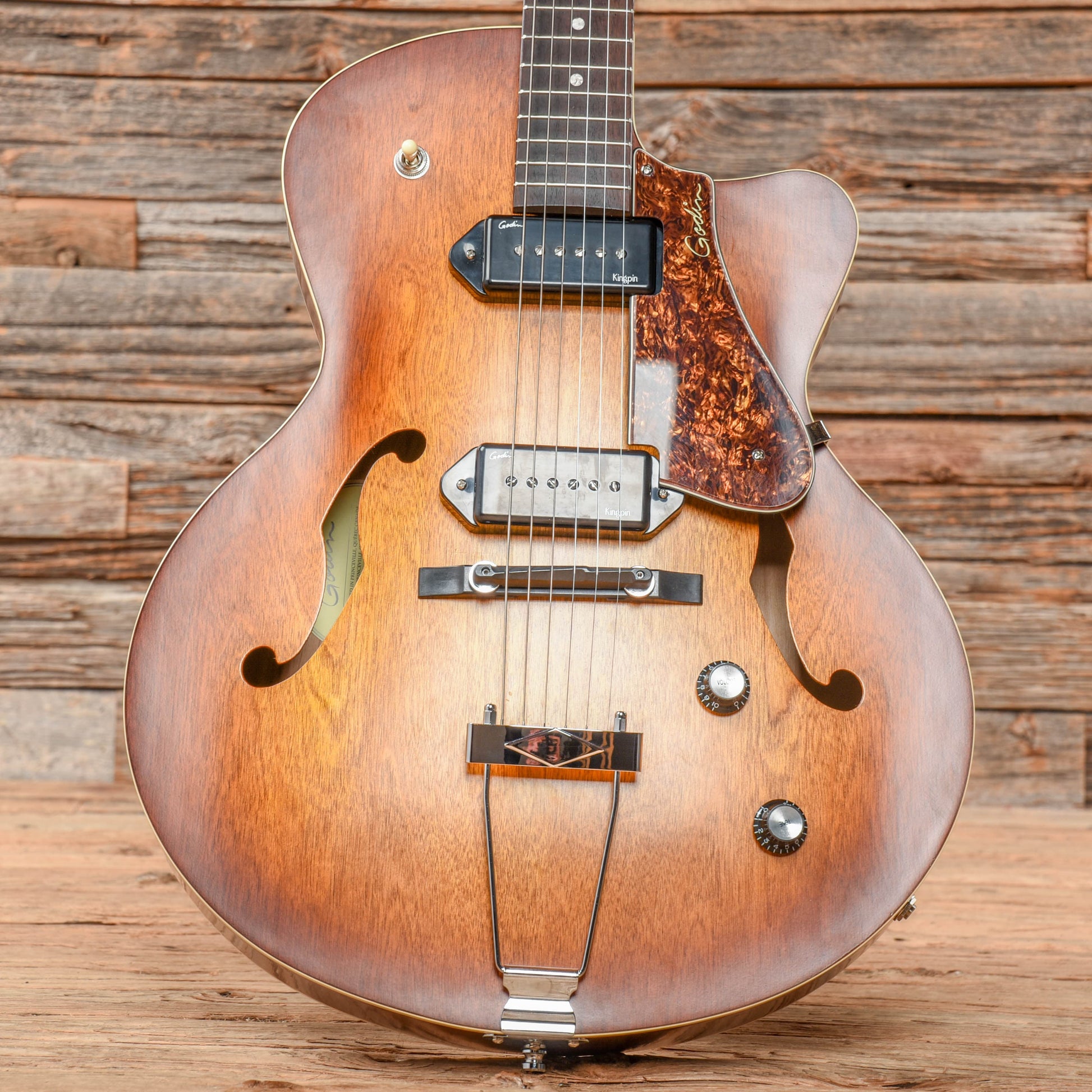 Godin Kingpin II Cognac Burst Electric Guitars / Semi-Hollow
