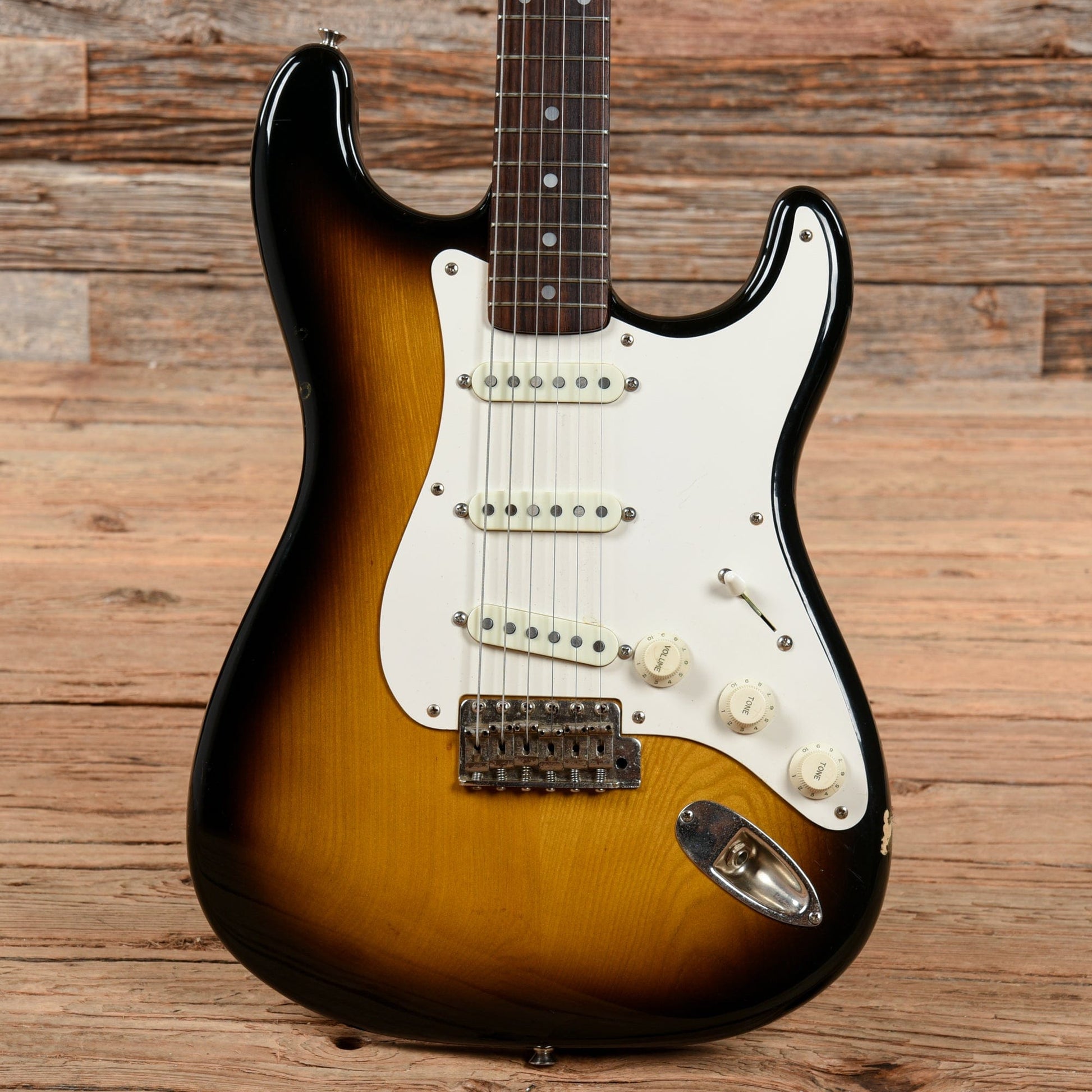 Greco SE500 Spacey Sound Sunburst 1981 Electric Guitars / Solid Body