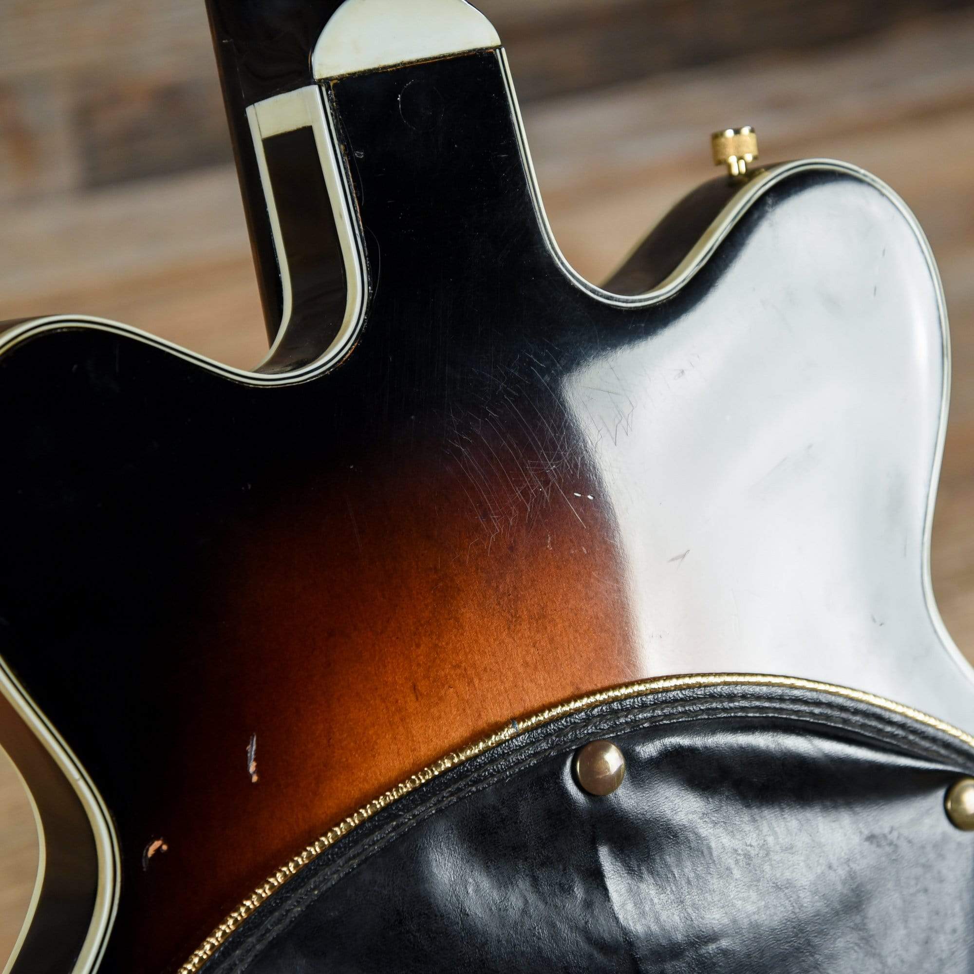 Gretsch  Sunburst 1964 Bass Guitars / 4-String