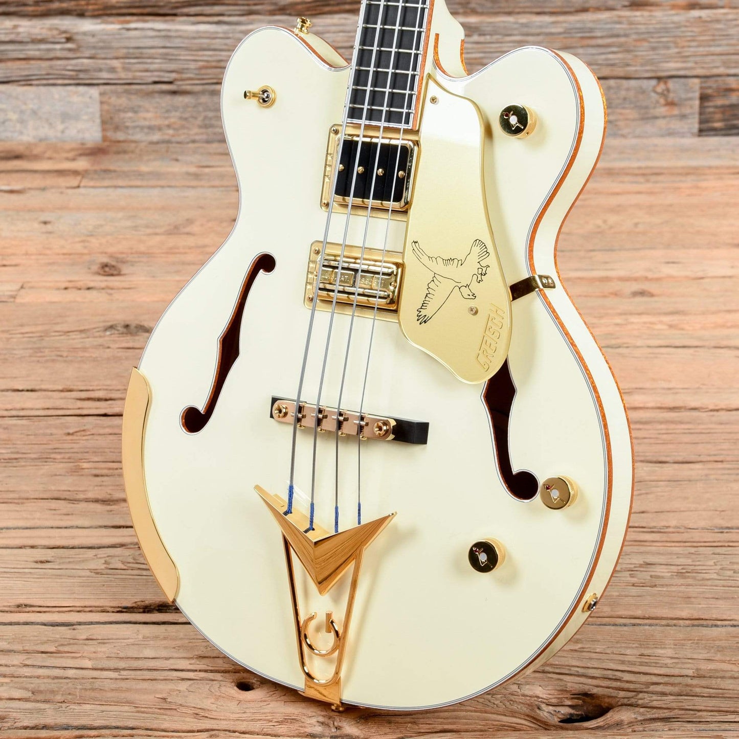 Gretsch G6136B-TP Tom Petersson Signature Falcon Bass White 2017 Bass Guitars / Short Scale
