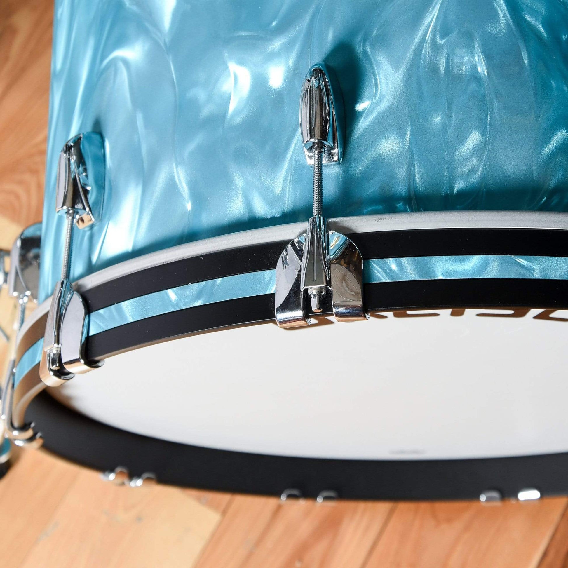 Gretsch Broadkaster 10/12/16/22 4pc. Drum Kit Aqua Satin Flame Drums and Percussion / Acoustic Drums / Full Acoustic Kits