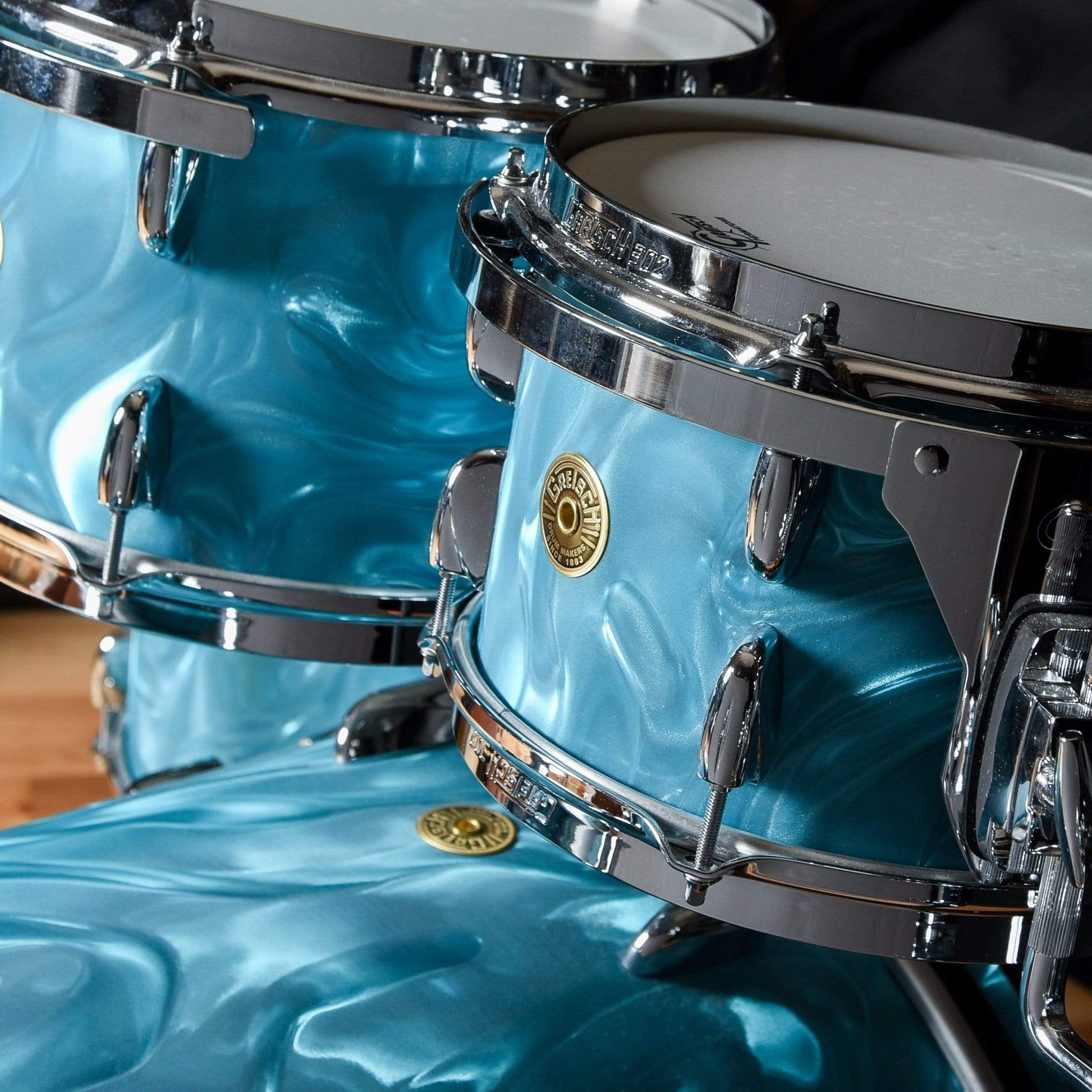 Gretsch Broadkaster 10/12/16/22 4pc. Drum Kit Aqua Satin Flame Drums and Percussion / Acoustic Drums / Full Acoustic Kits